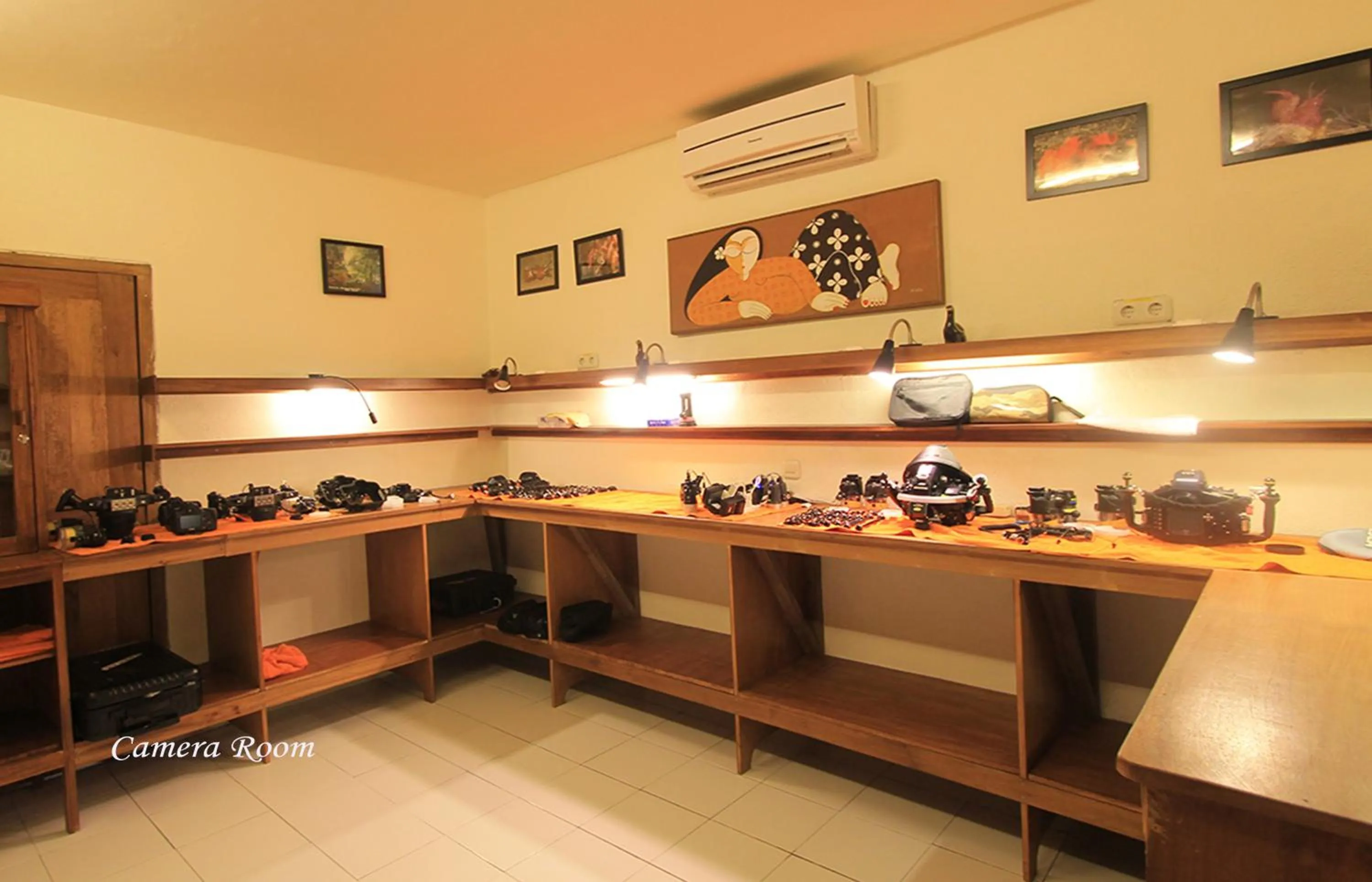 Area and facilities in Cocotinos Manado