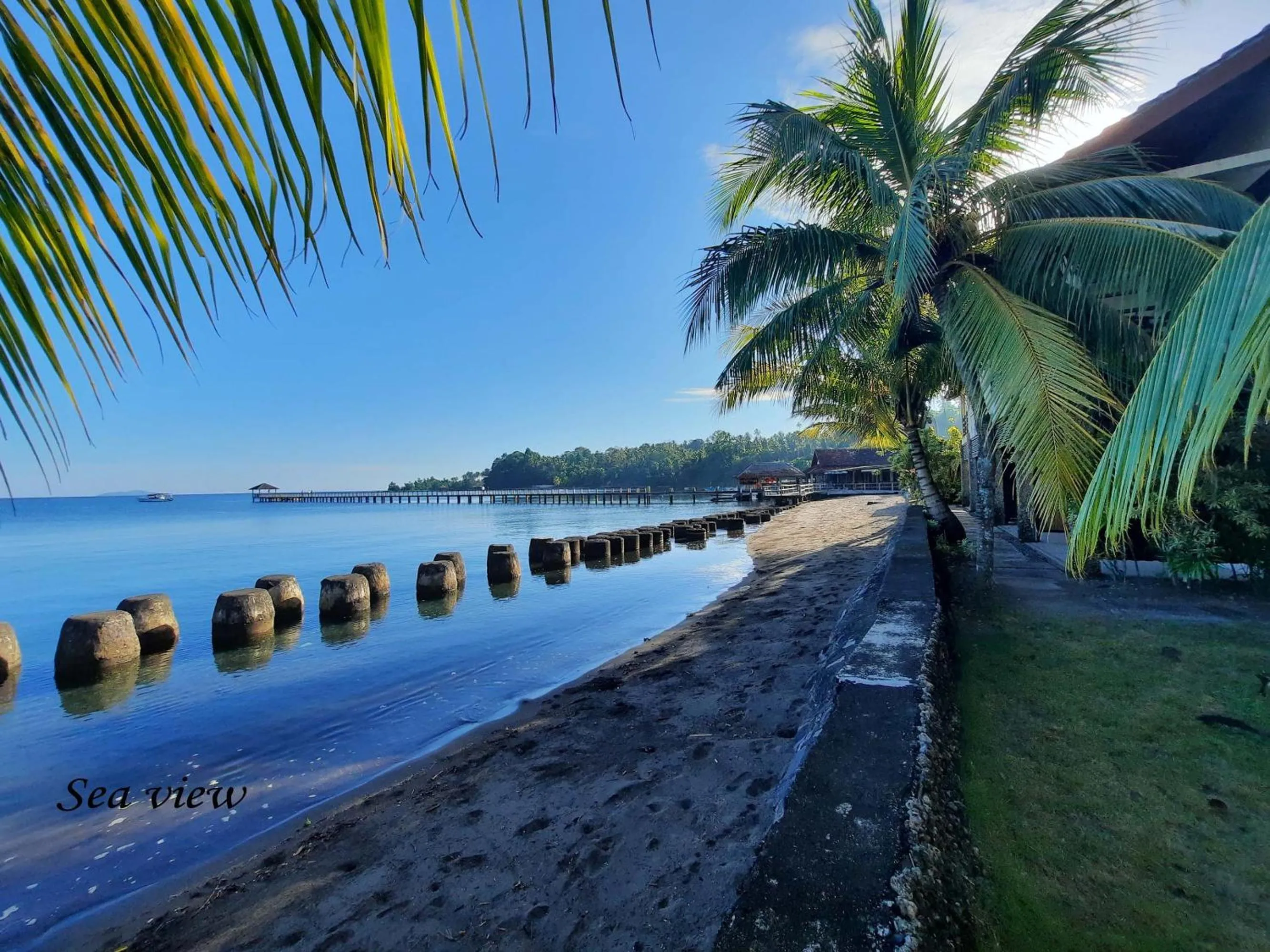Sea view in Cocotinos Manado