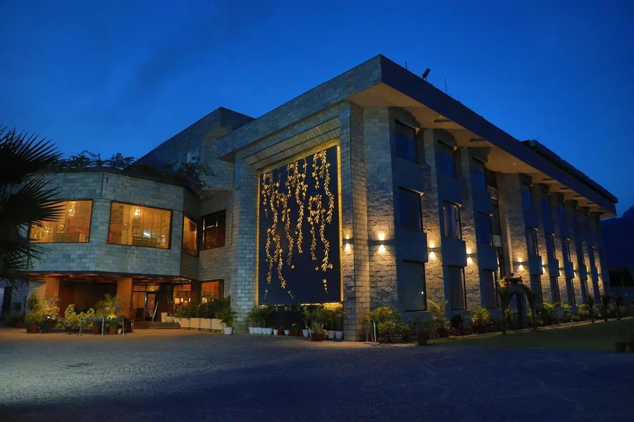 Property building in Hotel Natraj Rishikesh Property building in Hotel Natraj Rishikesh