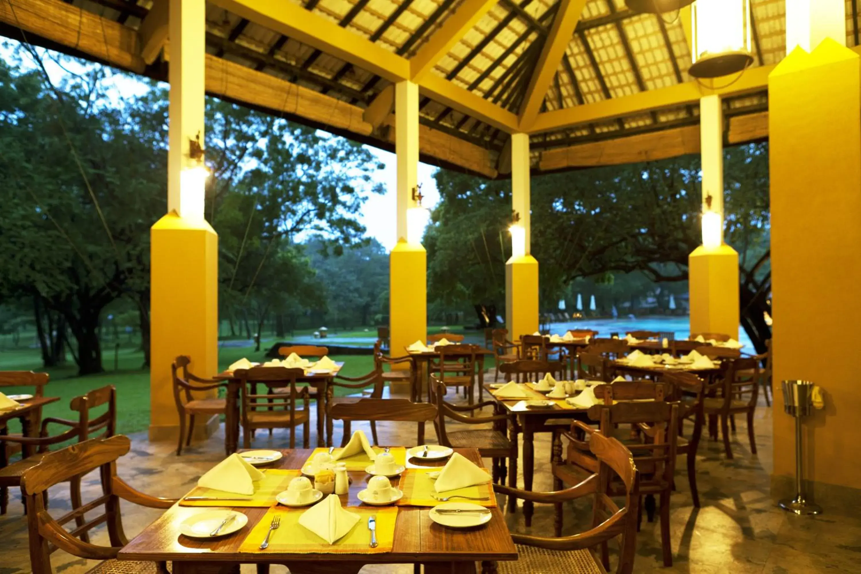 Restaurant/places to eat in Amaya Lake Dambulla Restaurant/places to eat in Amaya Lake Dambulla