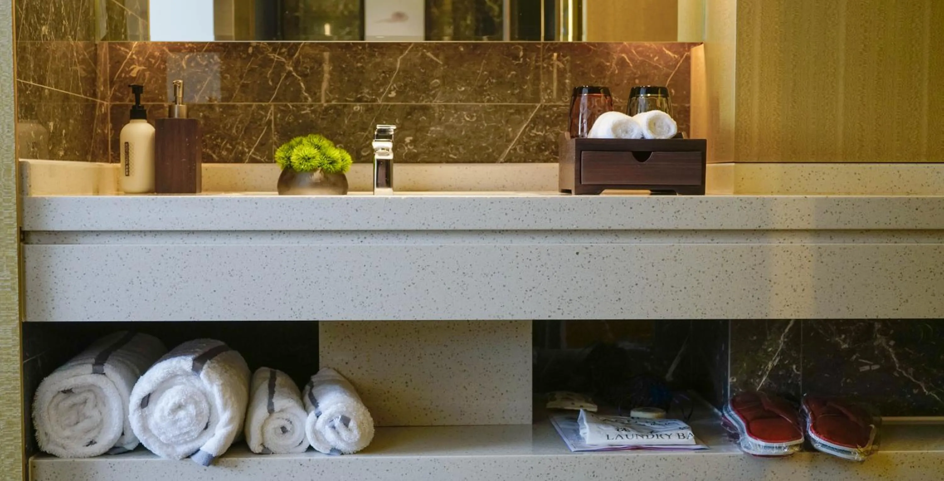 towels in Paco Hotel Guangzhou Jiangtai Road Metro Branch