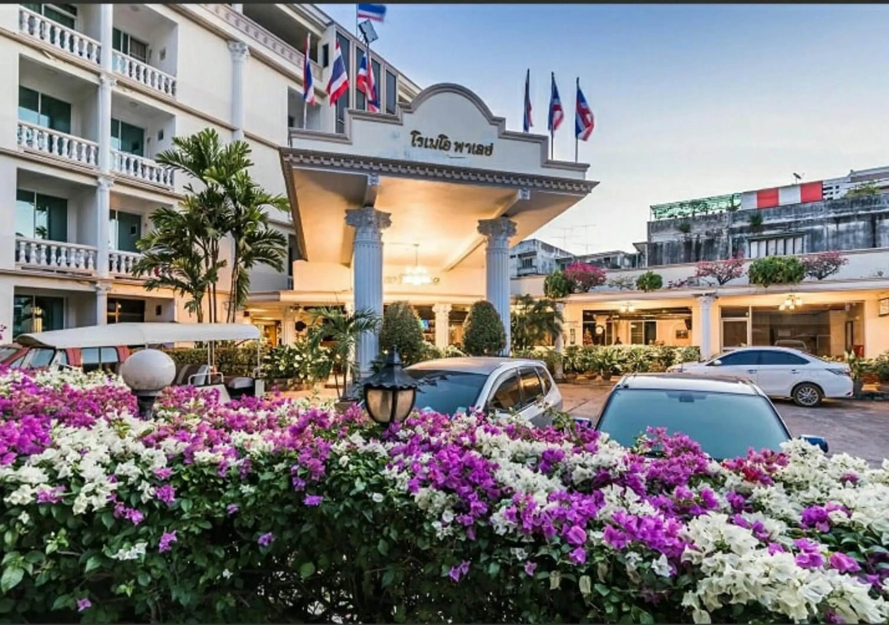 Property Building in Hotel Romeo Palace Pattaya