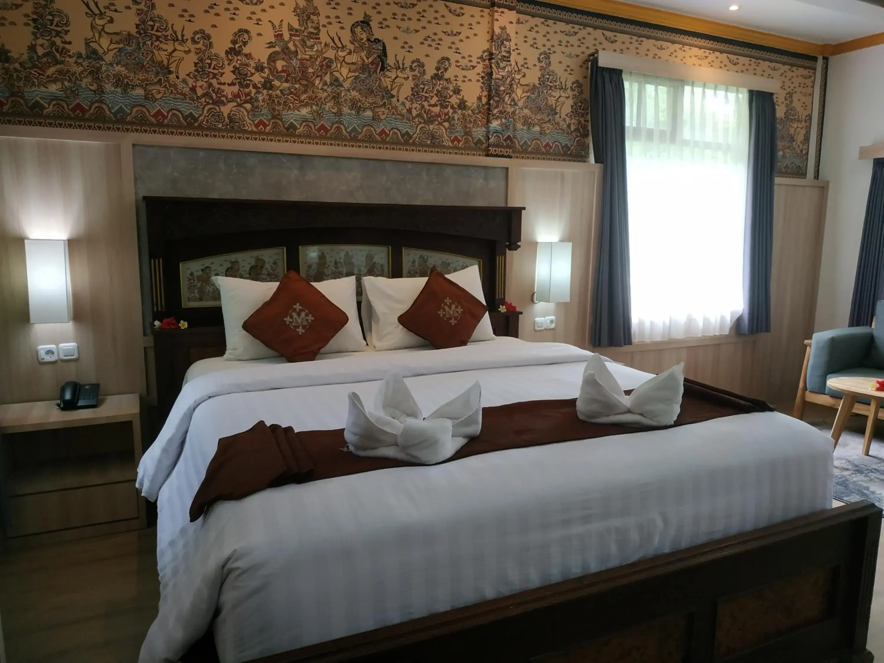 Bed in Melasti Kuta Beach Hotel & Spa Bed in Melasti Kuta Beach Hotel & Spa