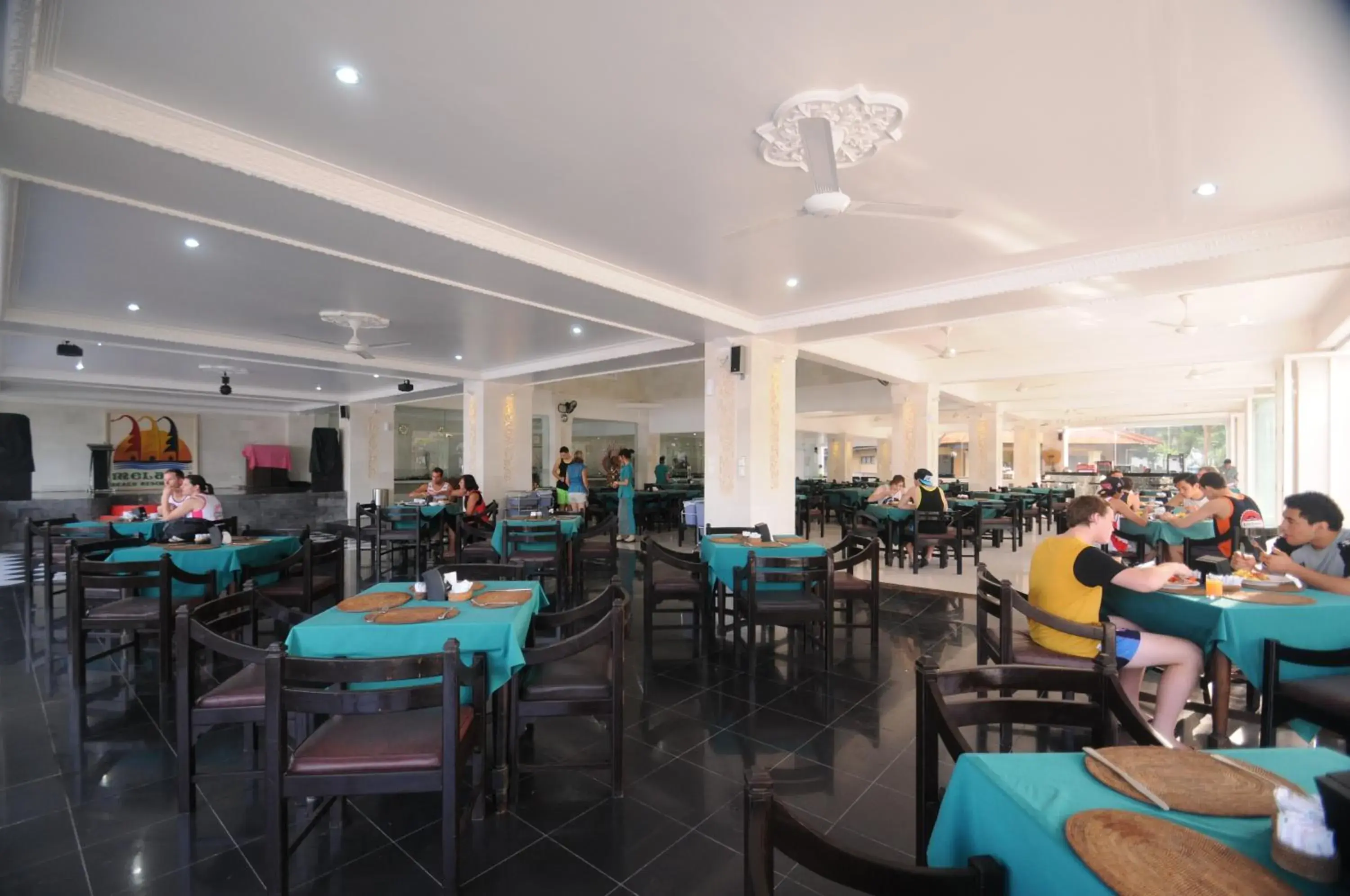 Restaurant/places to eat in Melasti Beach Resort & Spa Legian Restaurant/places to eat in Melasti Beach Resort & Spa Legian