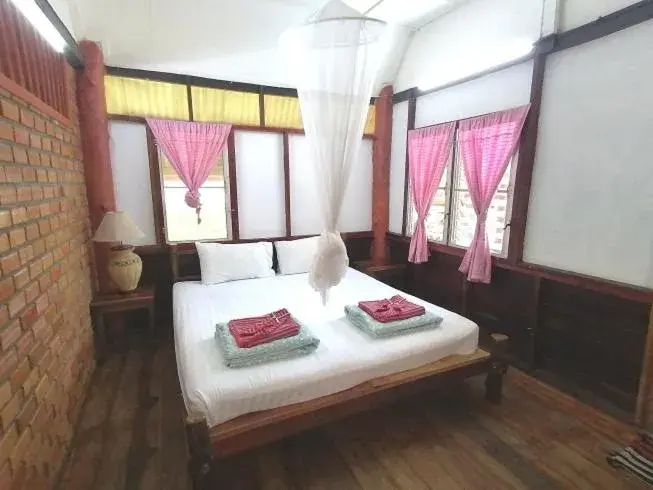 Bed in Green View Village Resort Bed in Green View Village Resort