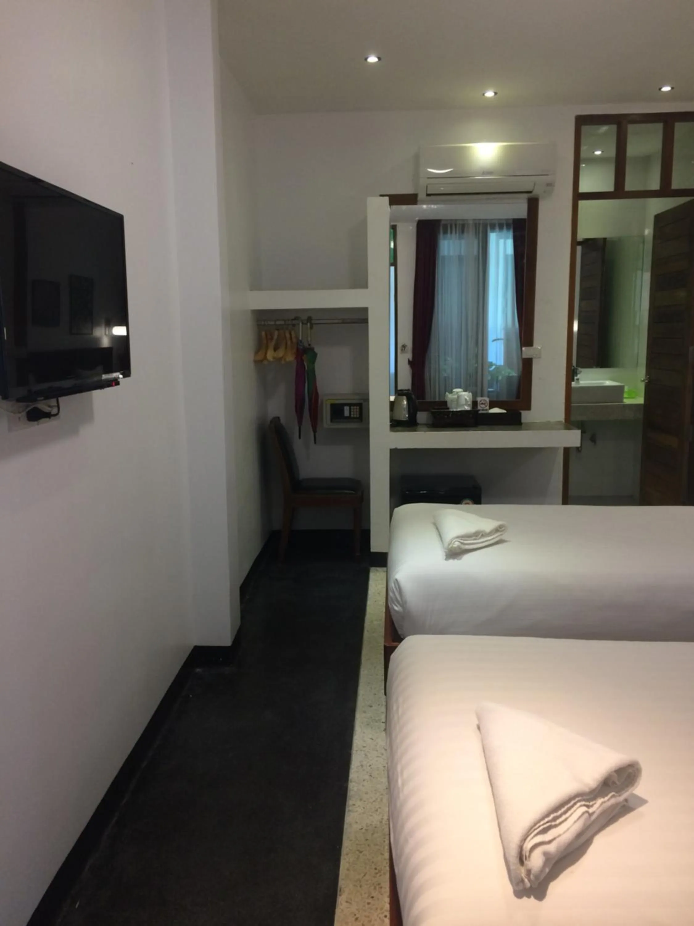 Bed in Green View Village Resort