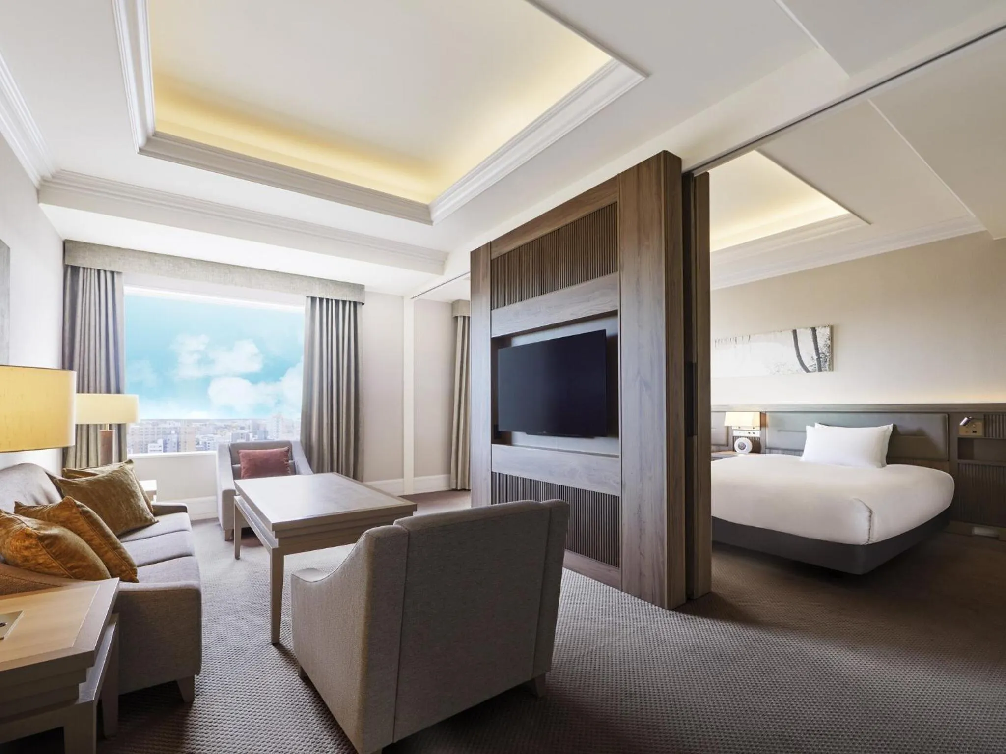 Bedroom, Bed in ANA Crowne Plaza Chitose by IHG