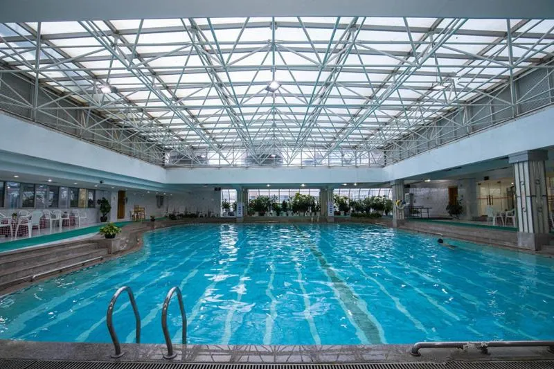 Kunming Golden Spring Hotel