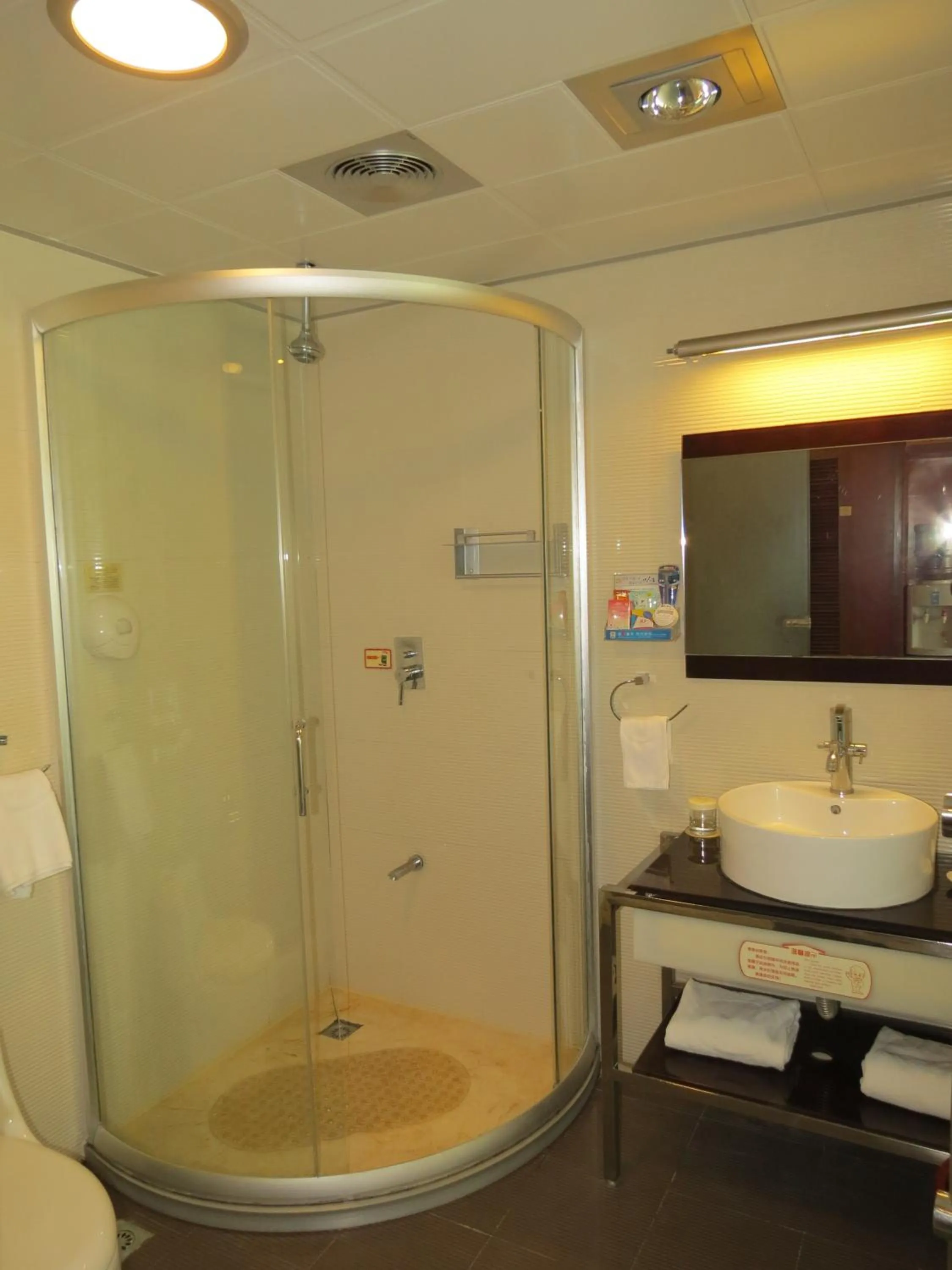 Kunming Golden Spring Hotel