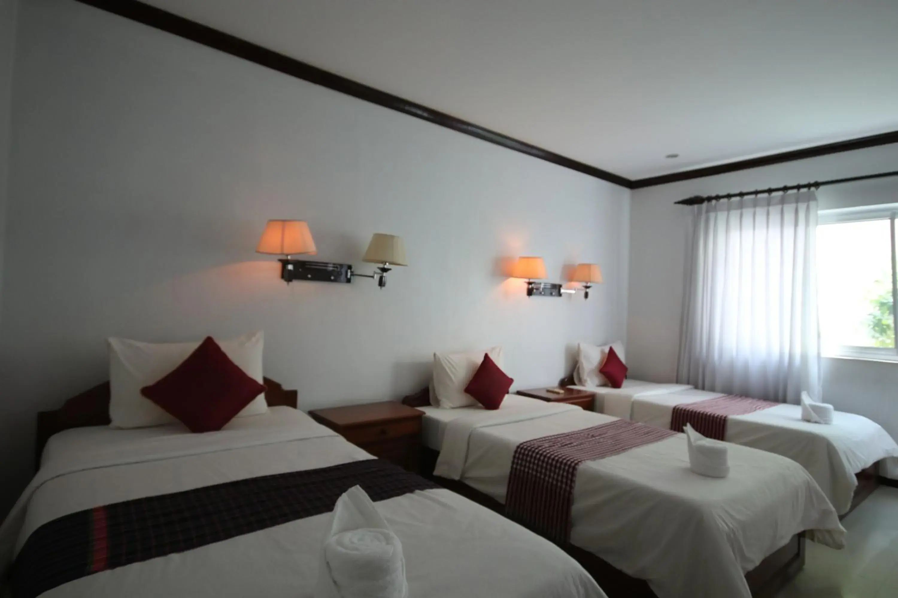 Property building, Bed in Mom's Guesthouse Property building, Bed in Mom's Guesthouse