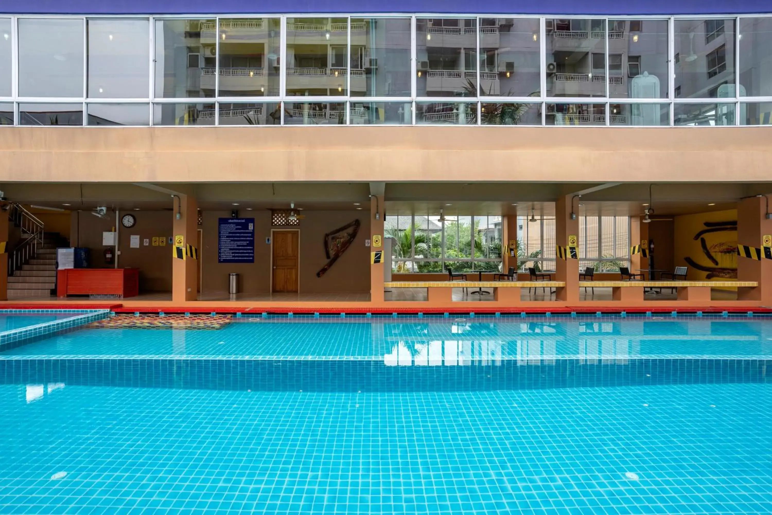 Swimming pool in MeStyle Place Hotel Swimming pool in MeStyle Place Hotel