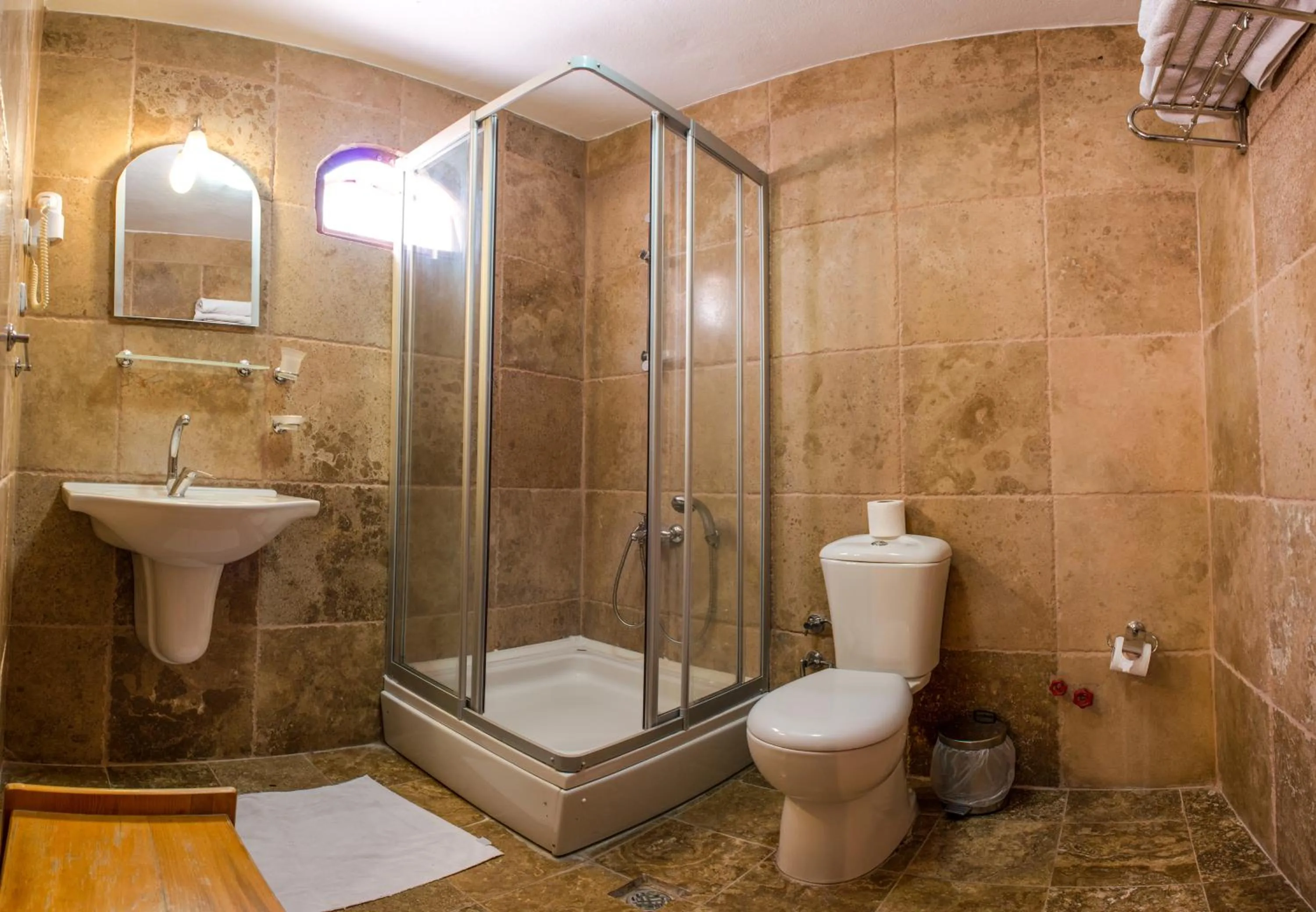 Shower in Kirkit Hotel