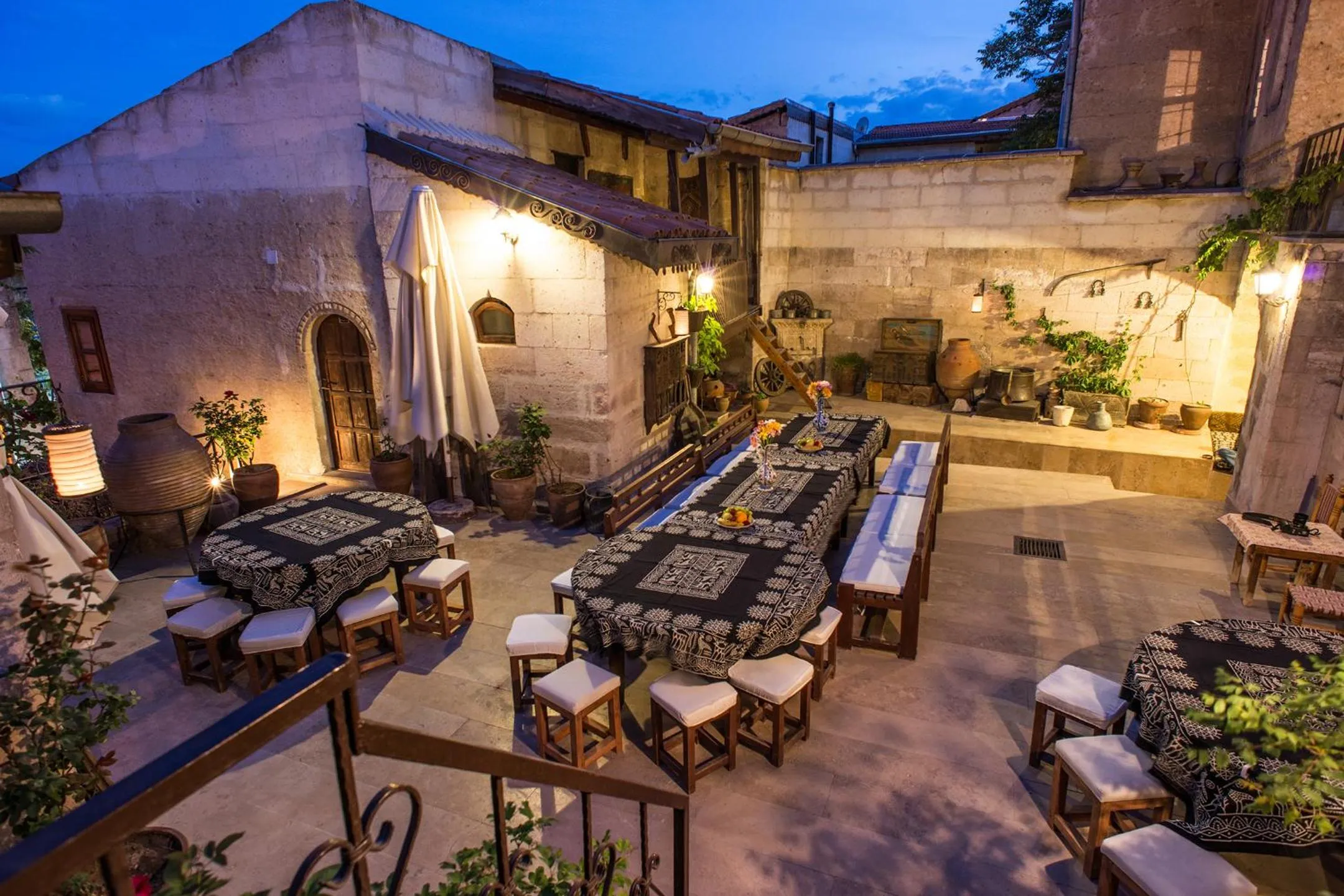 Patio in Kirkit Hotel