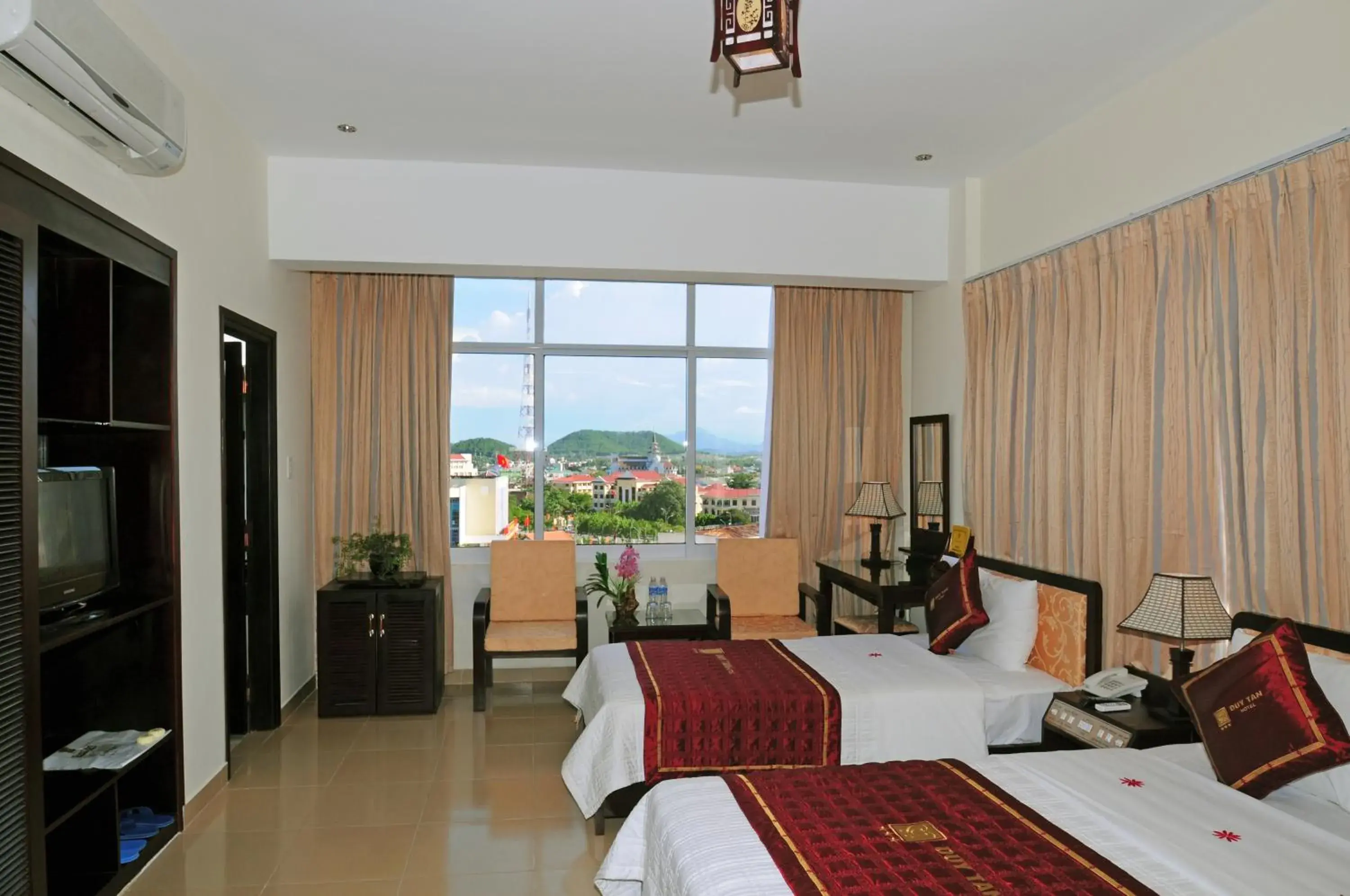 Bed in Duy Tan 2 Hotel Bed in Duy Tan 2 Hotel