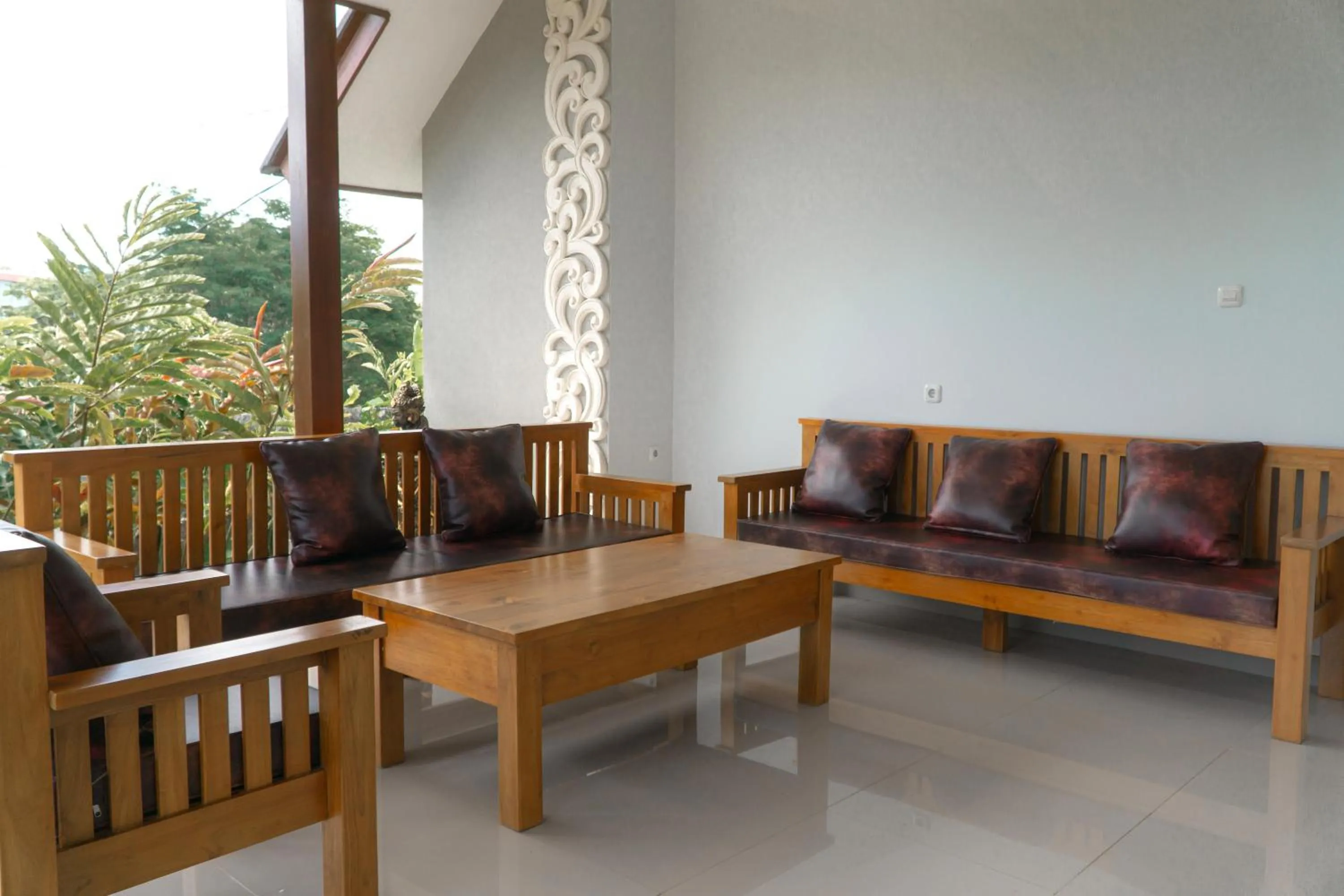 Living room in Umadhatu Resort by Amerta