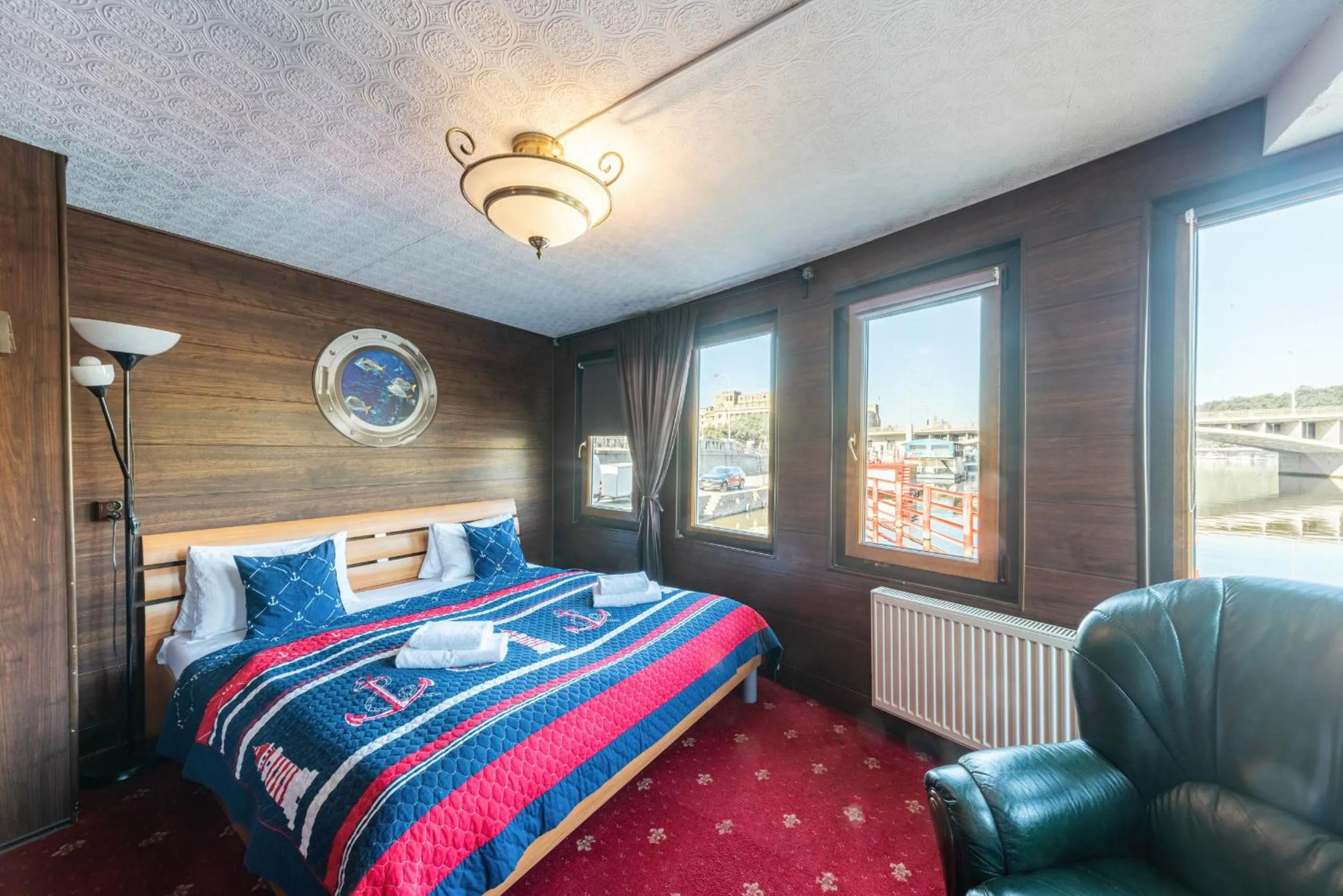 Photo of the whole room in Botel Albatros