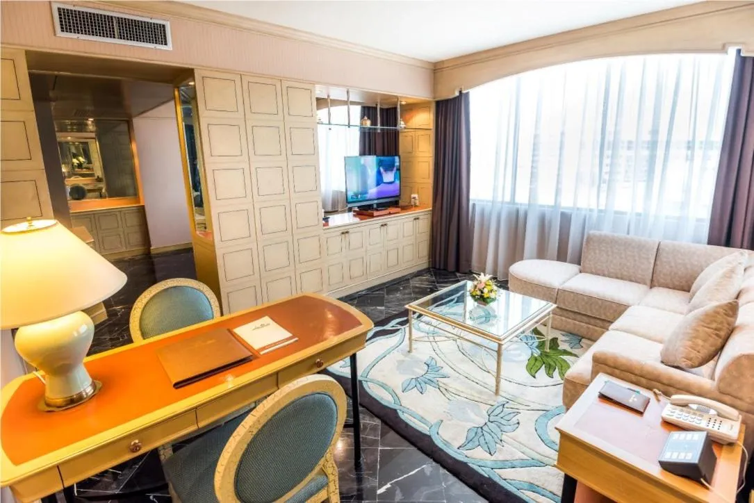 Seating area in The Maruay Garden Hotel