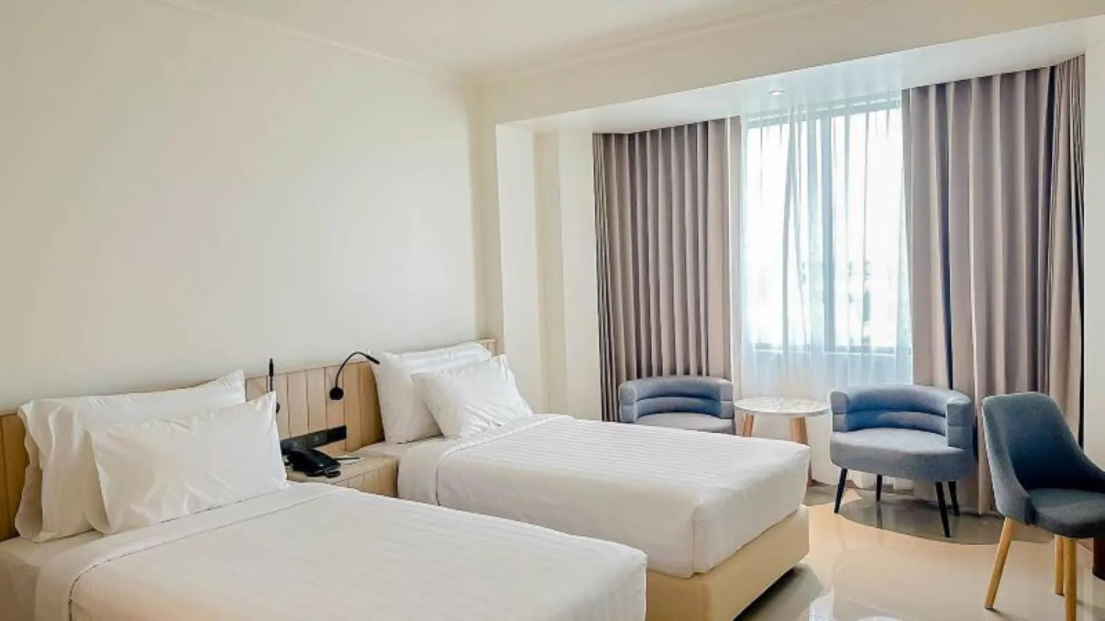 Bedroom, Bed in The Maruay Garden Hotel