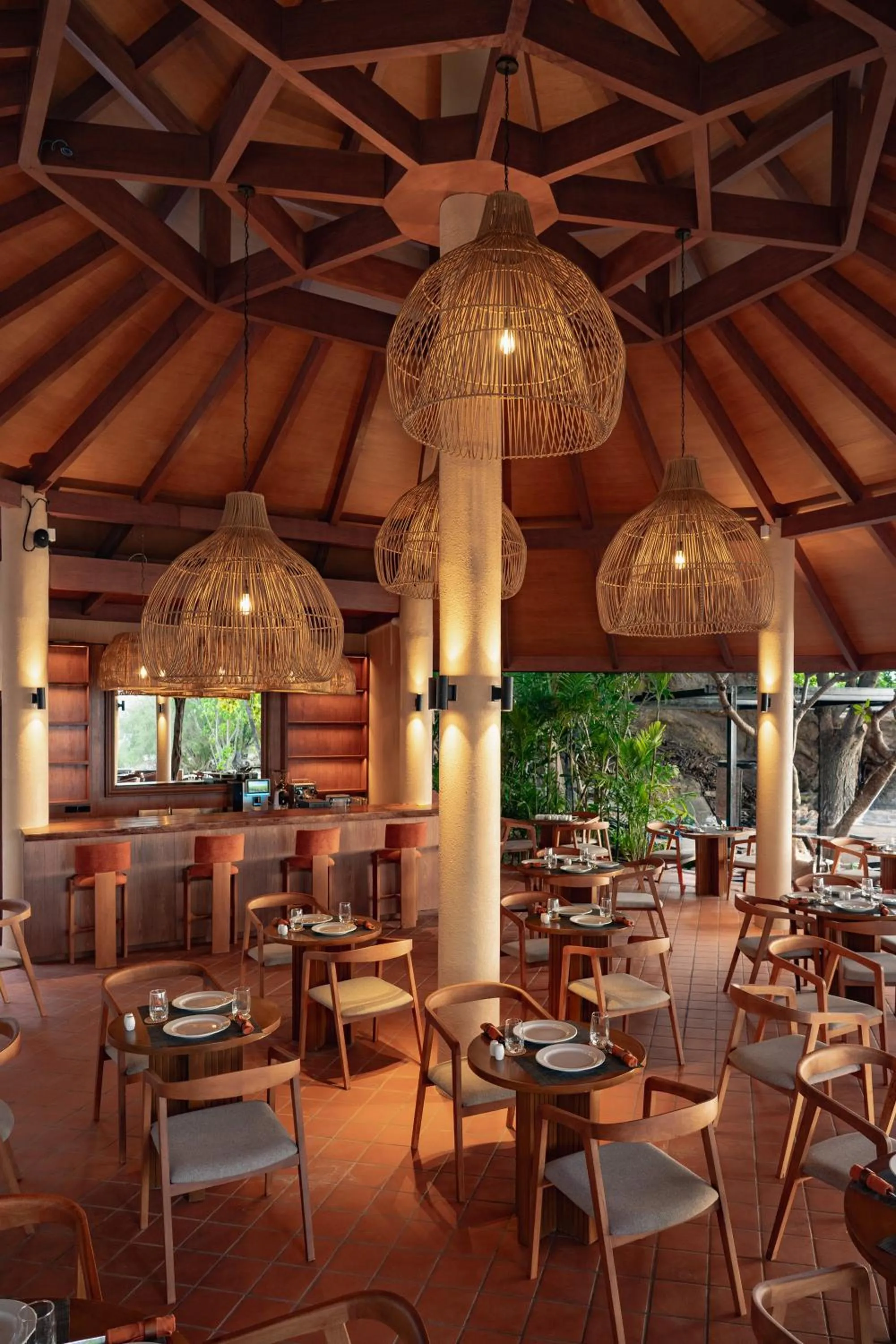 Restaurant/places to eat in Kira Baya Koh Samed