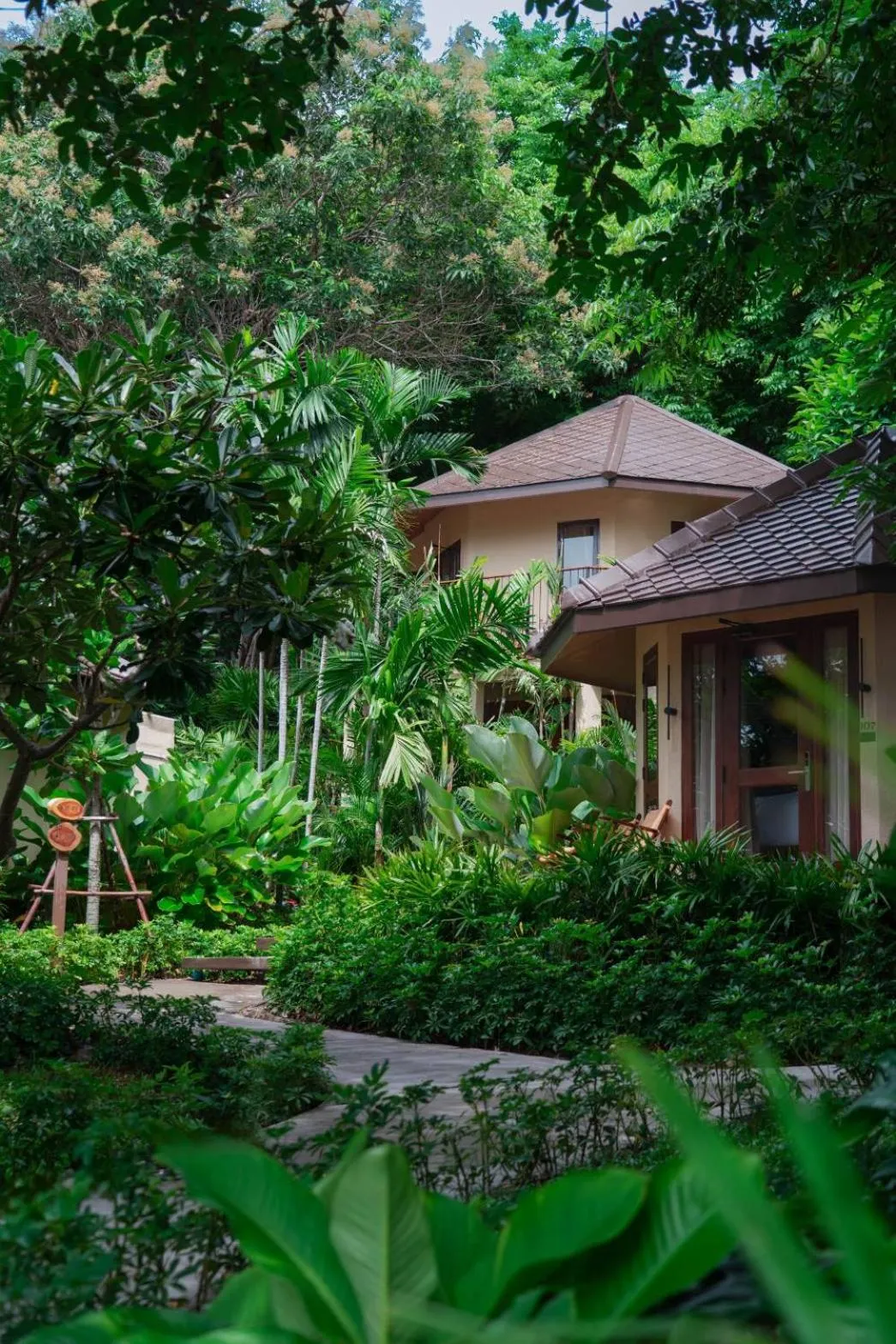 Garden view in Kira Baya Koh Samed