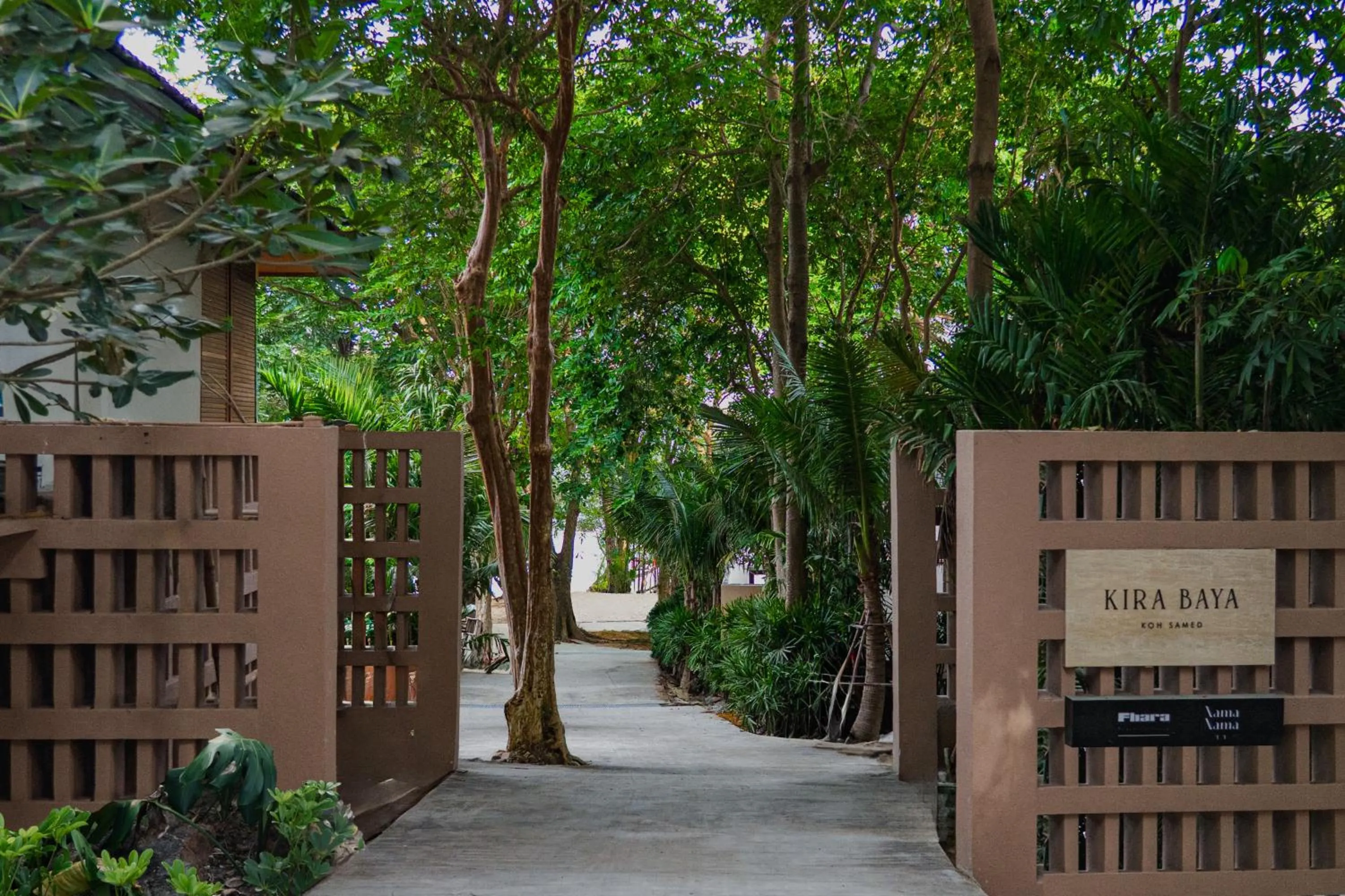 Facade/entrance in Kira Baya Koh Samed