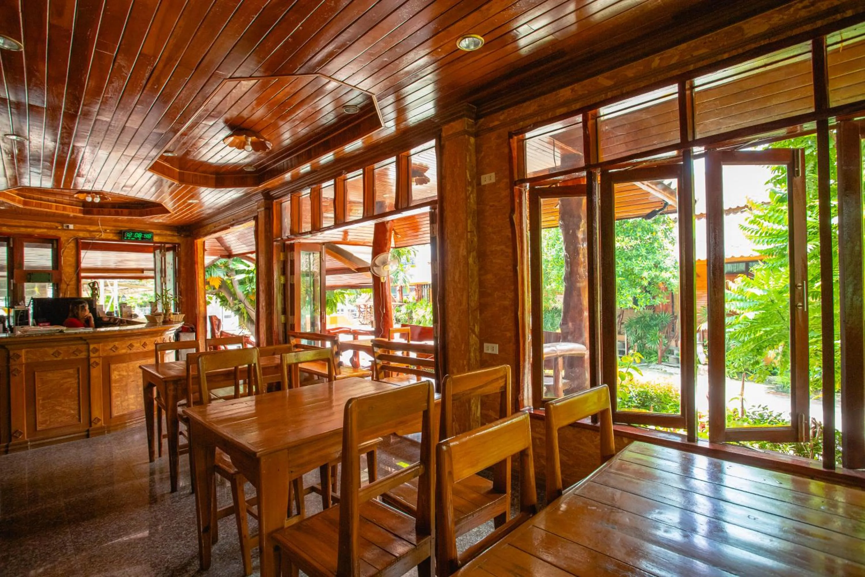 Seating area in Chatsuree Boutique Resort