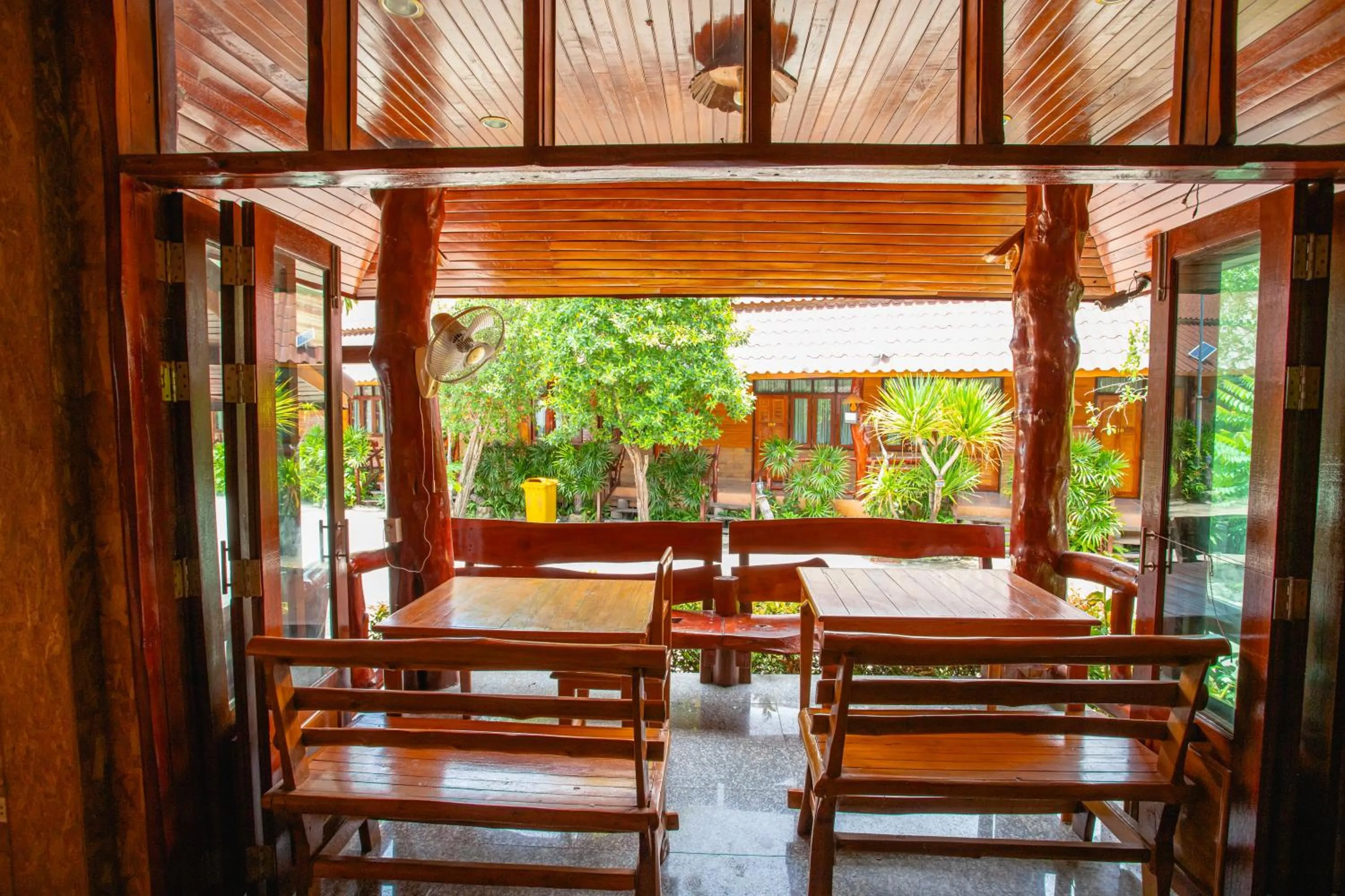Seating area in Chatsuree Boutique Resort