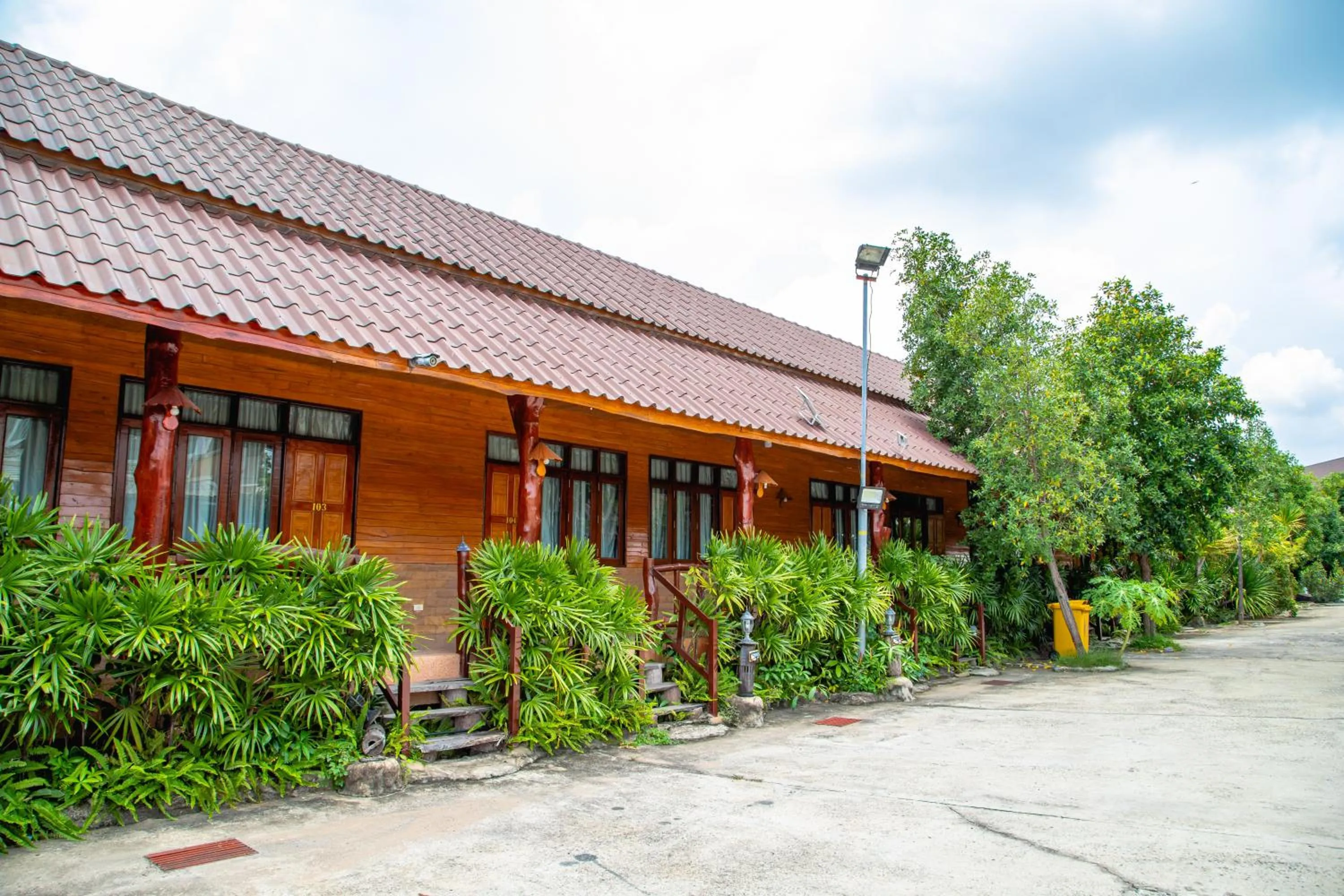 Property building in Chatsuree Boutique Resort