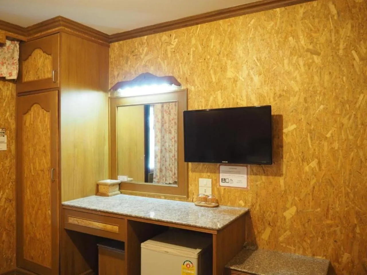 Chatsuree Boutique Resort