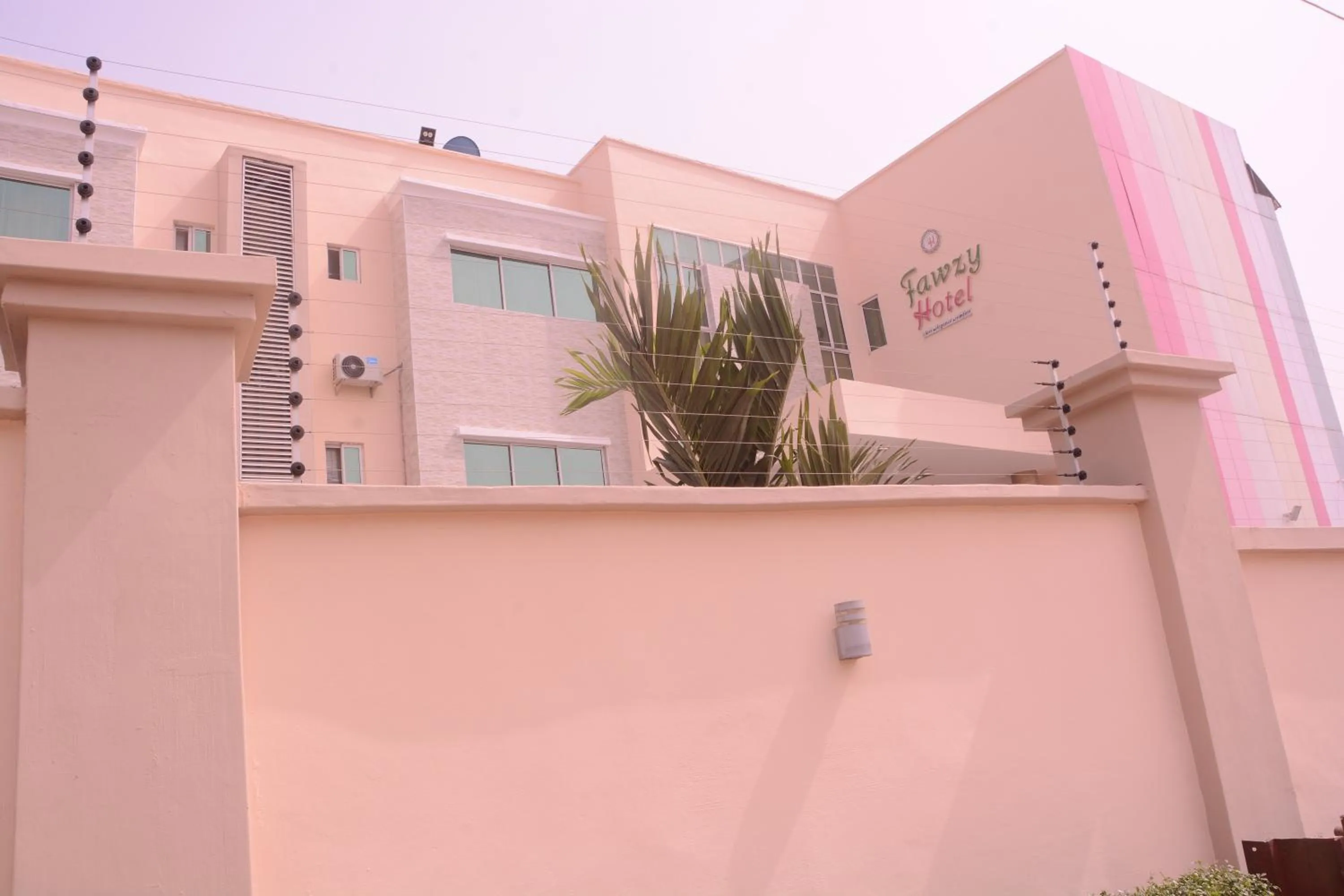 Fawzy Hotel