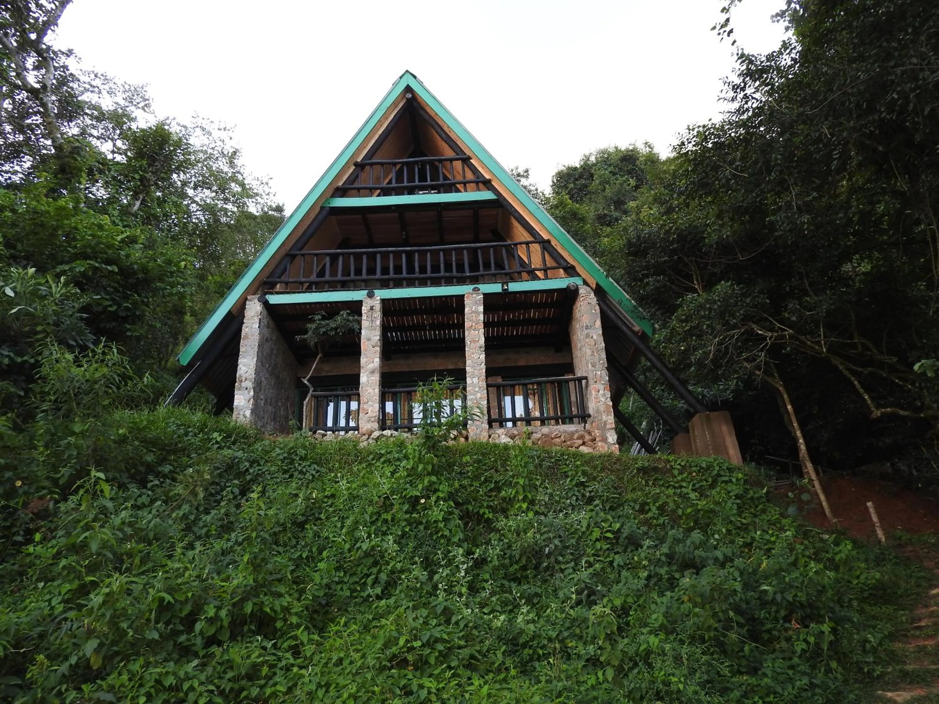 Property building in Madrugada