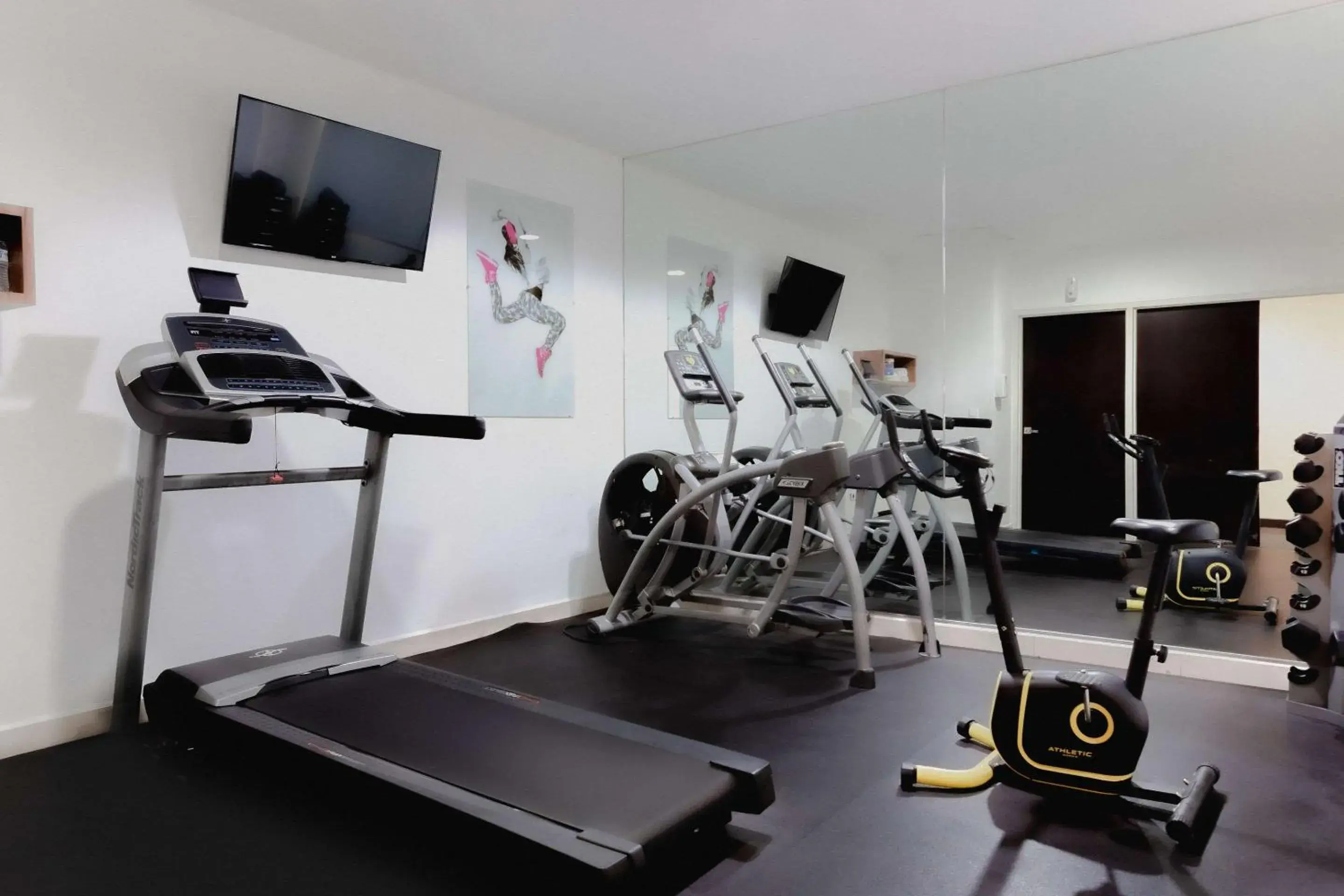 Fitness centre/facilities in Sleep Inn Tijuana Fitness centre/facilities in Sleep Inn Tijuana