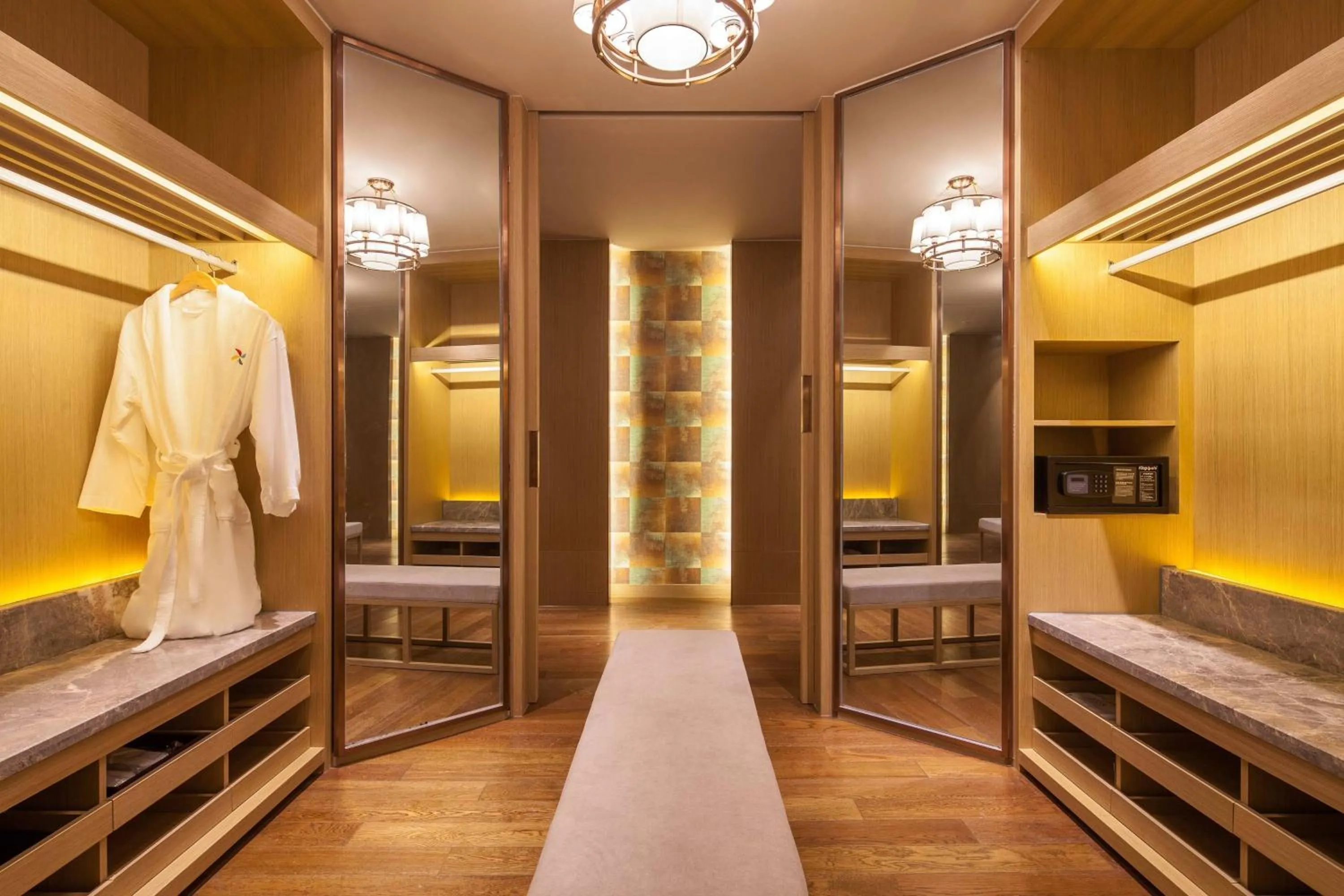 Bedroom, Bed in Four Points by Sheraton Hefei, Baohe