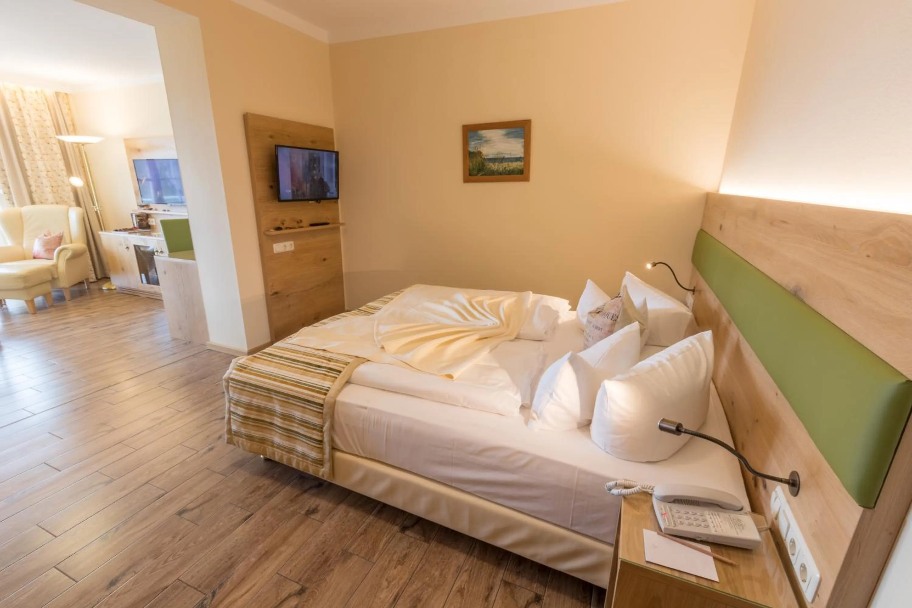 Photo of the whole room, Bed in Romantik Hotel Fischerwiege