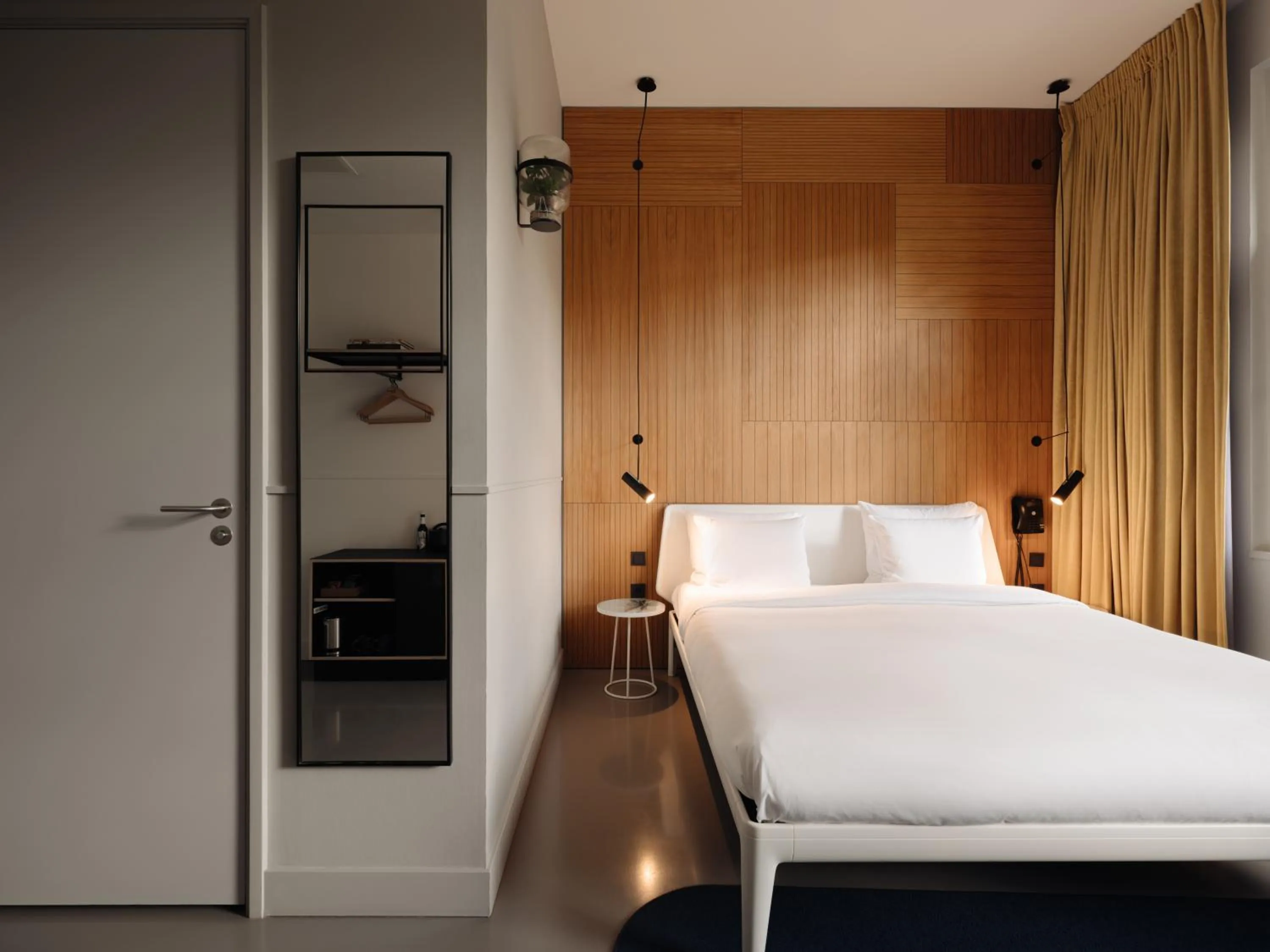 Bed in Conscious Hotel Westerpark