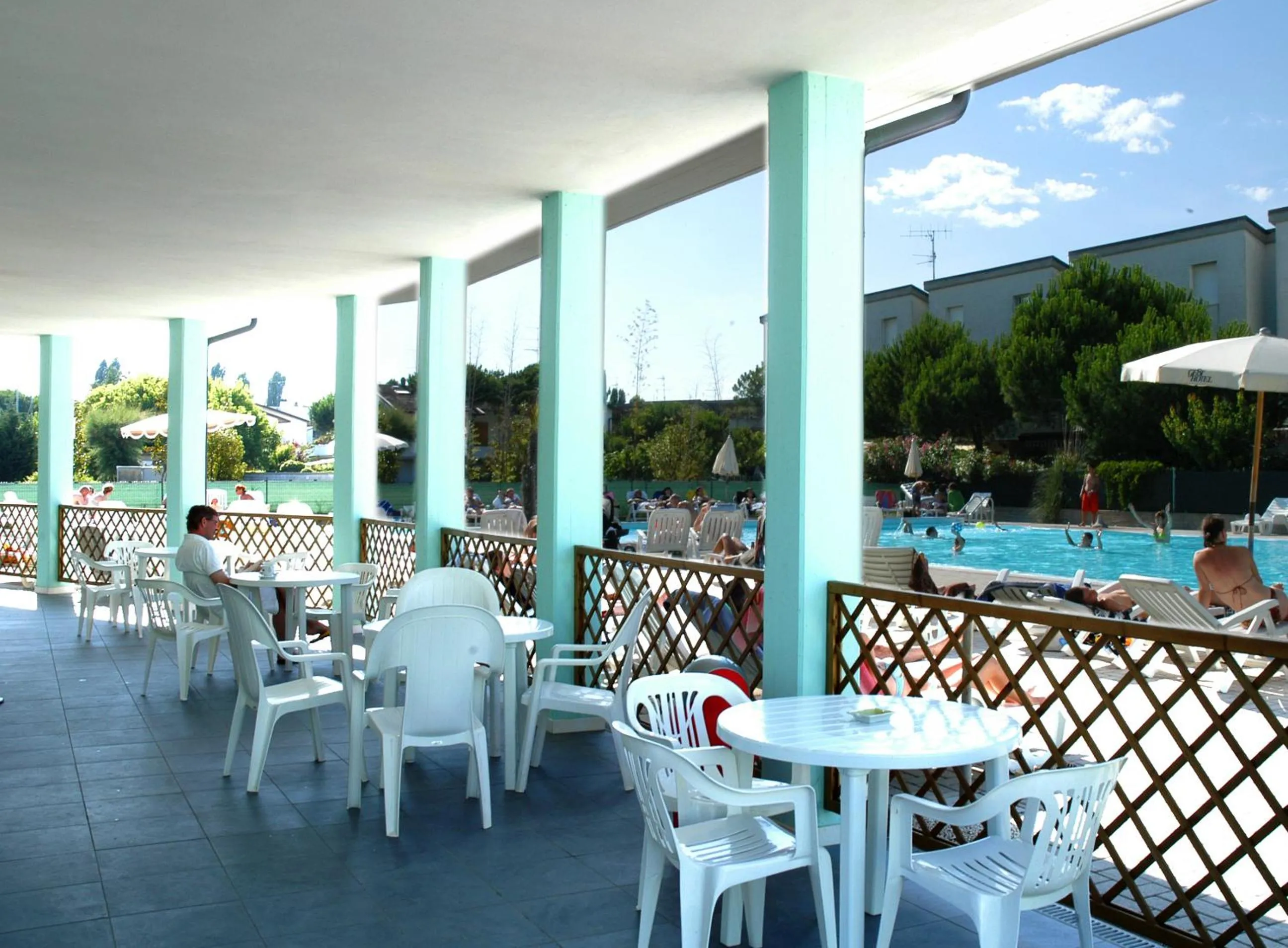 Lounge or bar in Long Beach Village Residence on the sea with private beach included