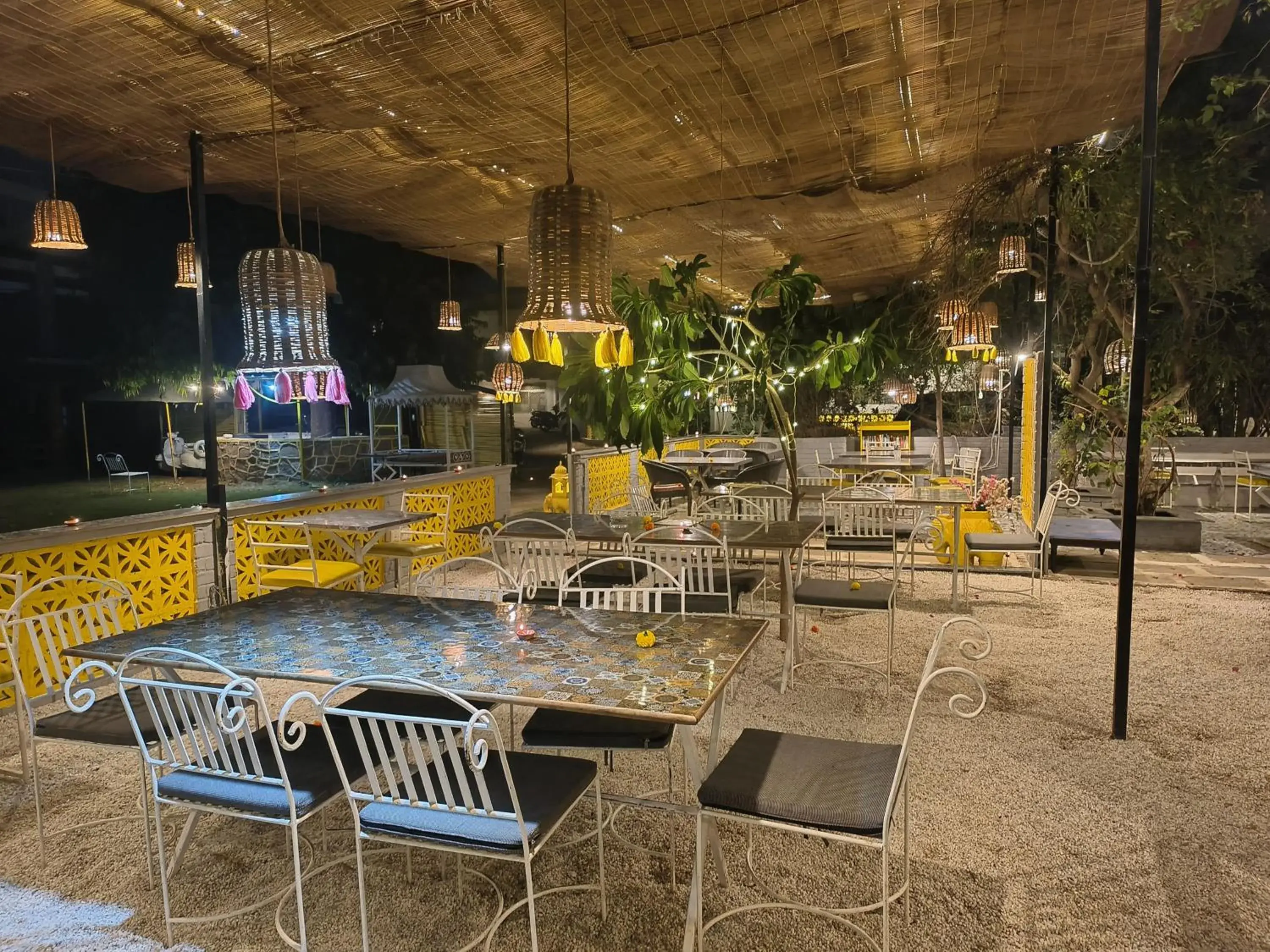 Restaurant/places to eat in Elephant Pushkar Restaurant/places to eat in Elephant Pushkar