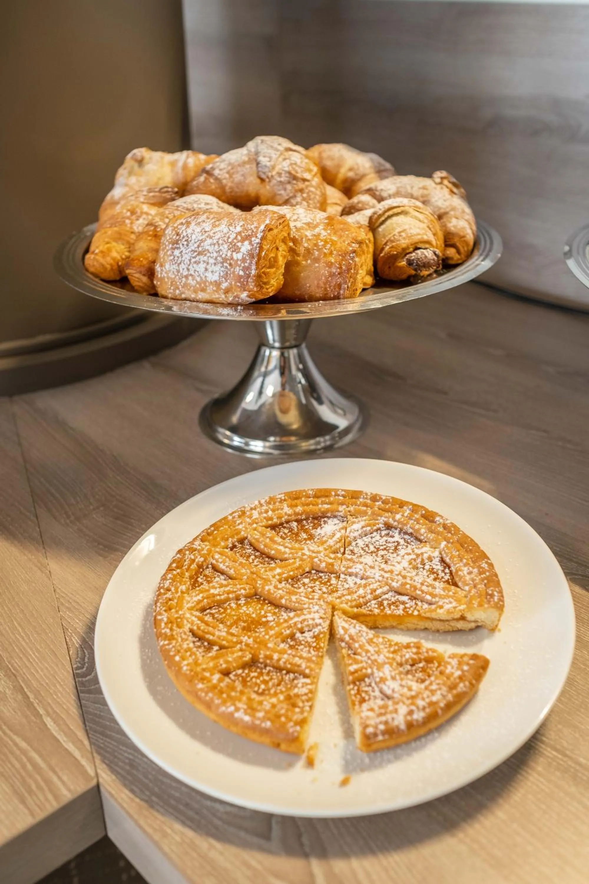 Restaurant/places to eat in Hotel Guerro