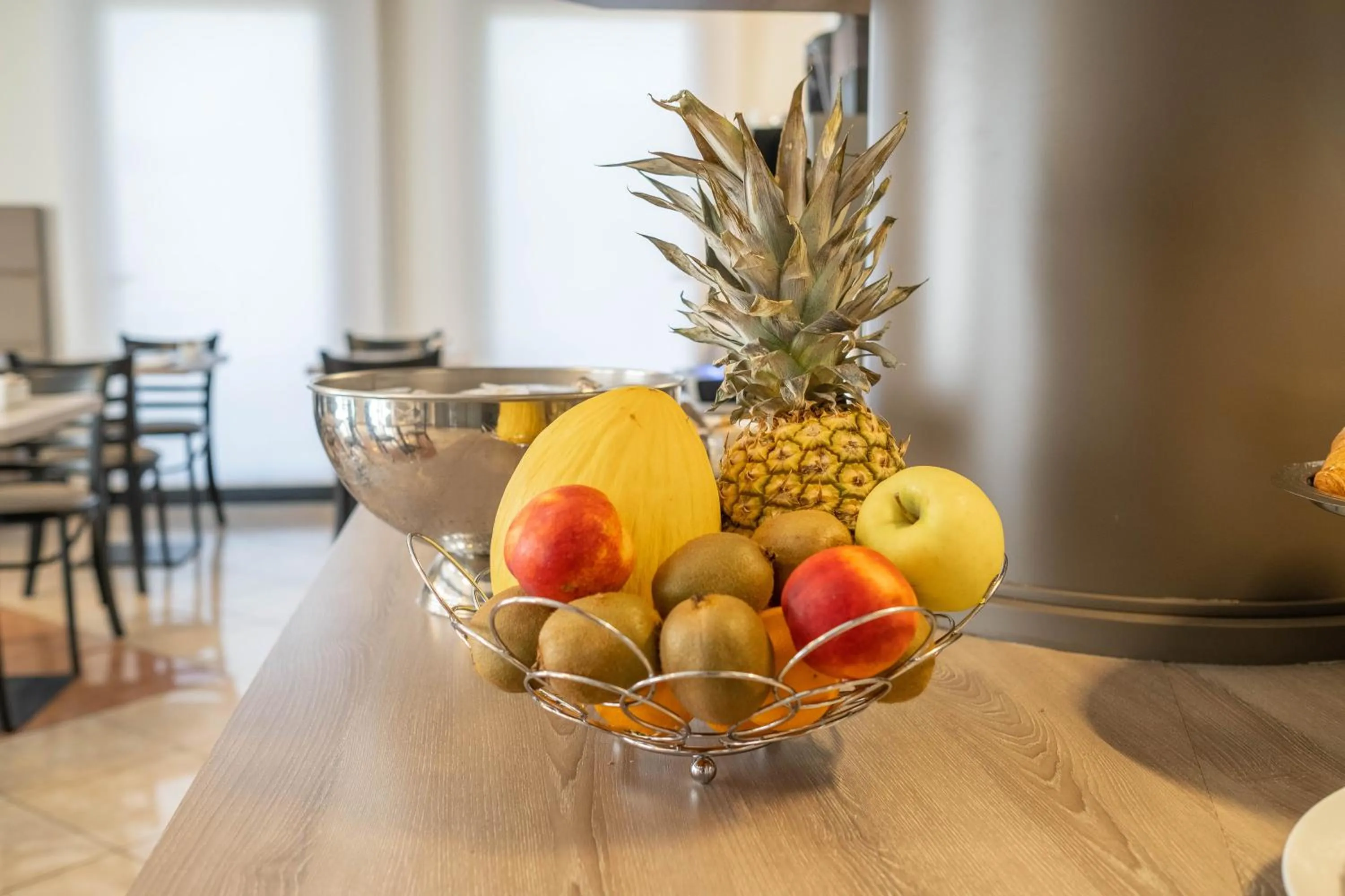 Restaurant/places to eat in Hotel Guerro