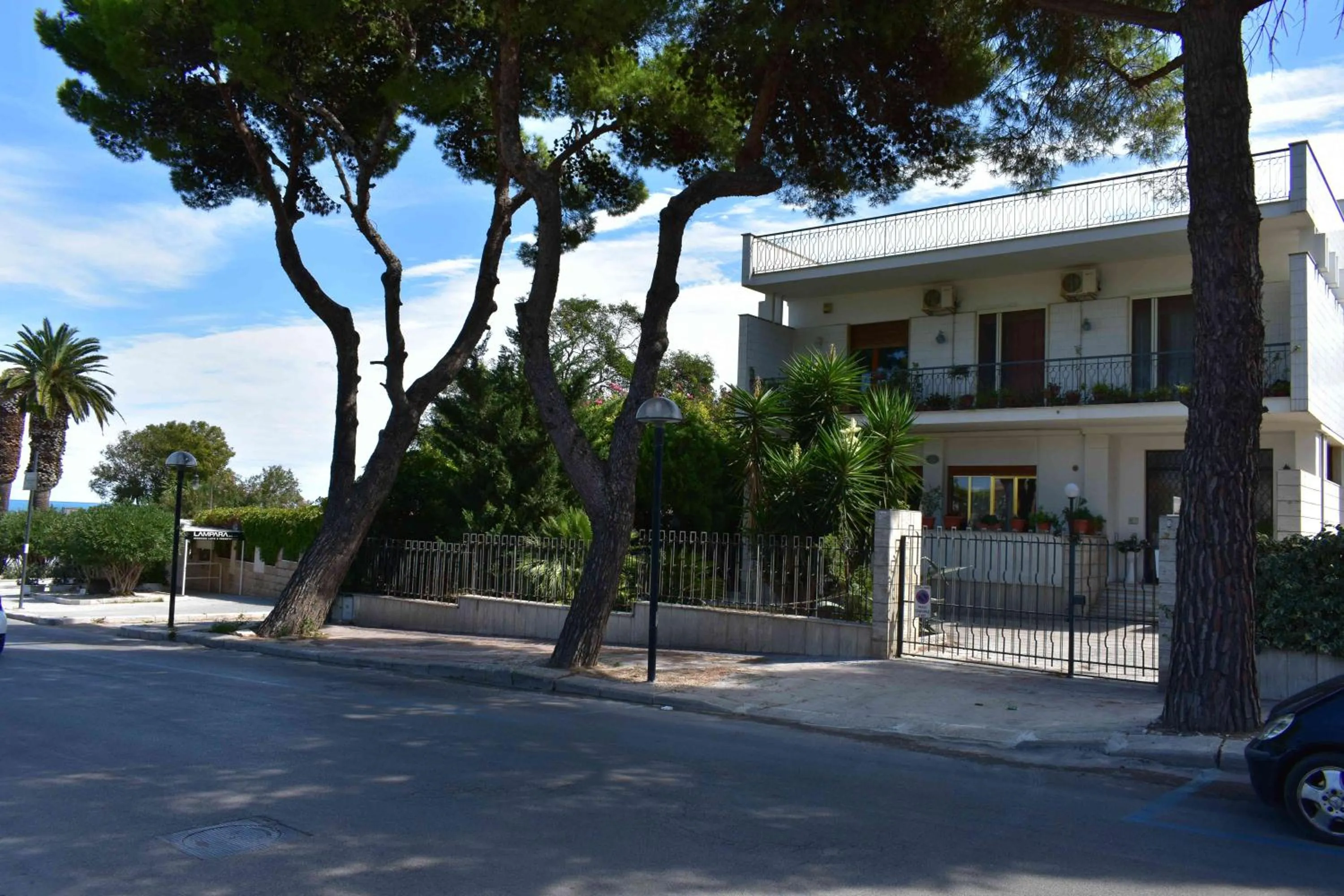 Property building in Golden Bay