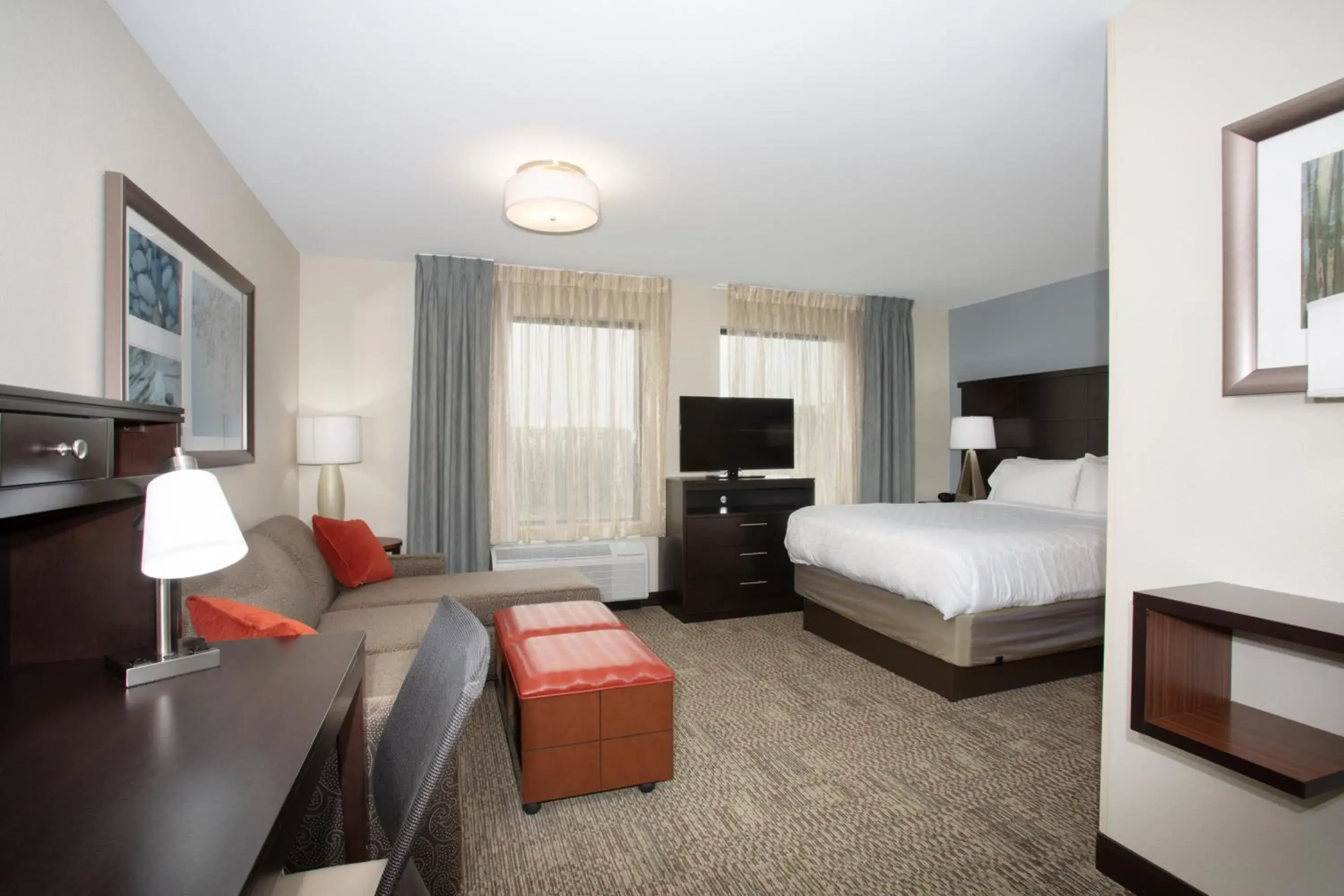 Queen Studio Suite in Staybridge Suites Denver South - Highlands Ranch by IHG Queen Studio Suite in Staybridge Suites Denver South - Highlands Ranch by IHG