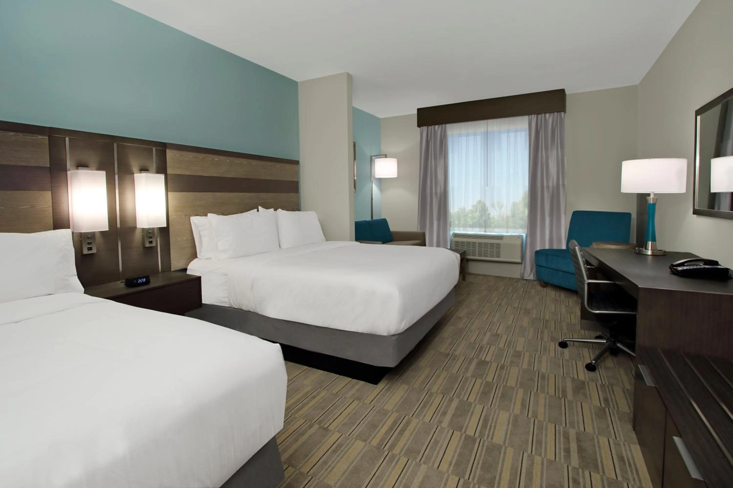 Photo of the whole room, Bed in Holiday Inn Express & Suites - Lake Charles South Casino Area by IHG