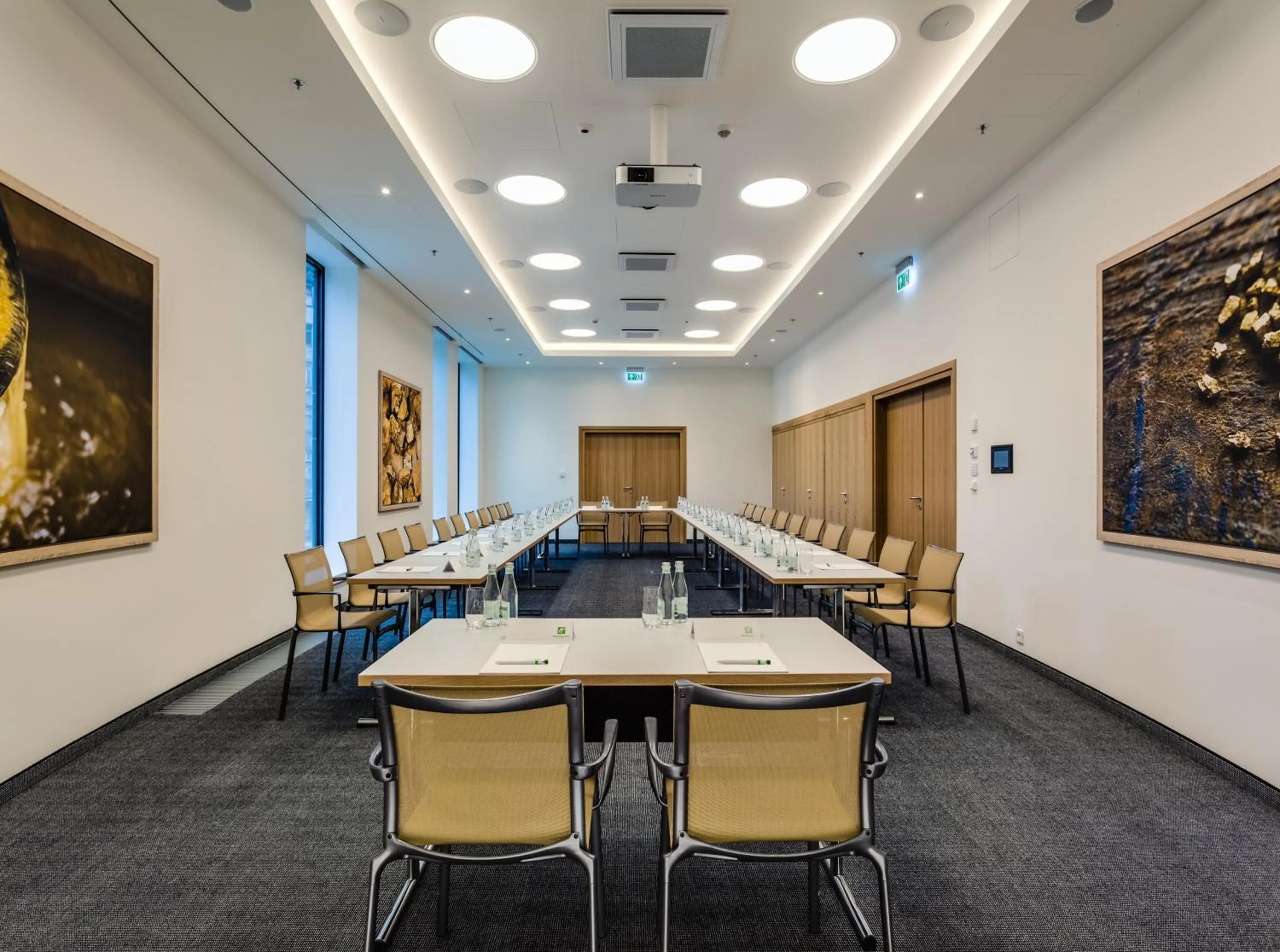 Meeting/conference room in Holiday Inn - Warsaw City Centre by IHG