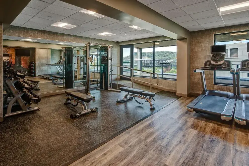 Fitness centre/facilities in Hotel Indigo Pittsburgh University - Oakland by IHG Fitness centre/facilities in Hotel Indigo Pittsburgh University - Oakland by IHG