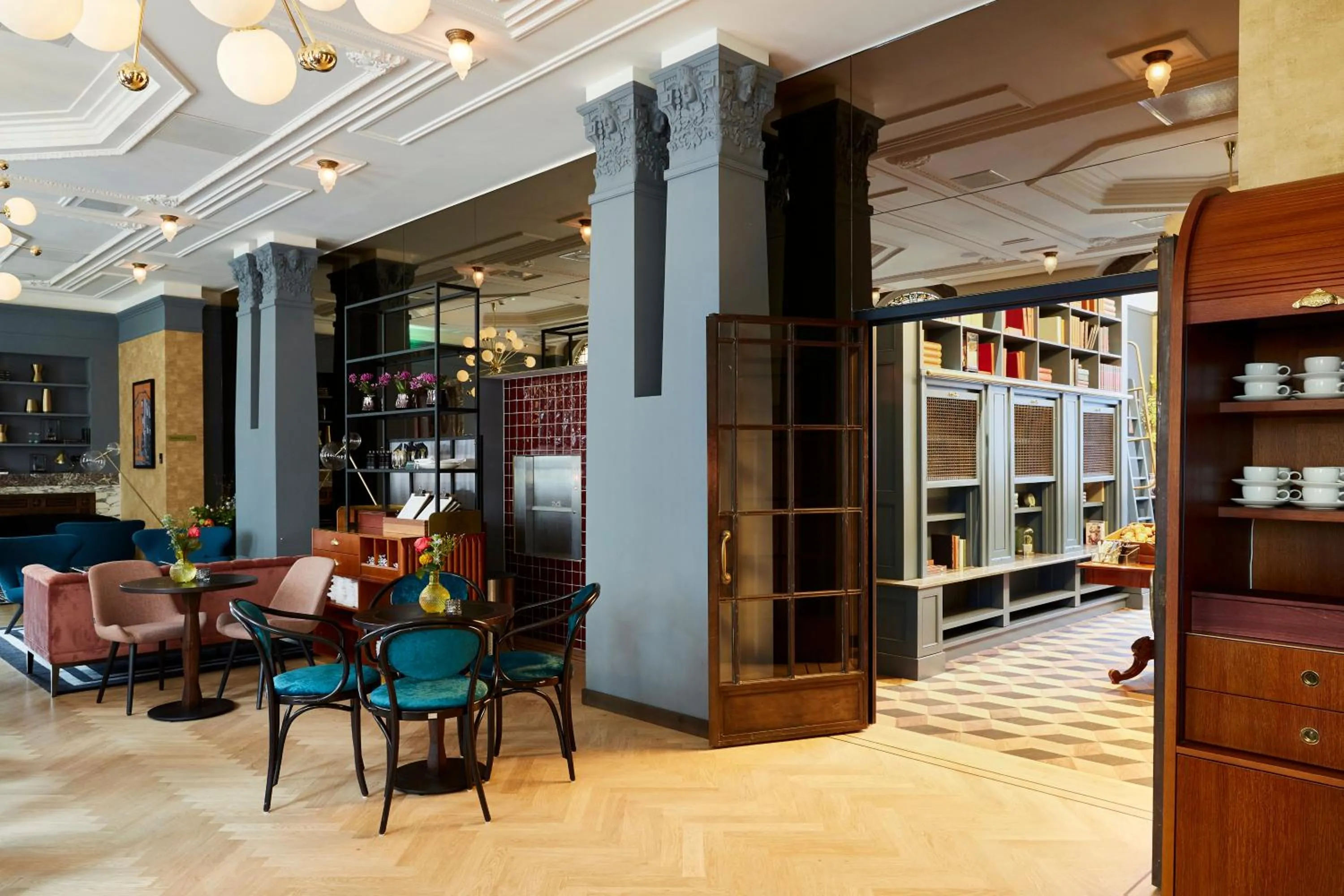 Restaurant/places to eat in Hotel Indigo The Hague - Palace Noordeinde by IHG