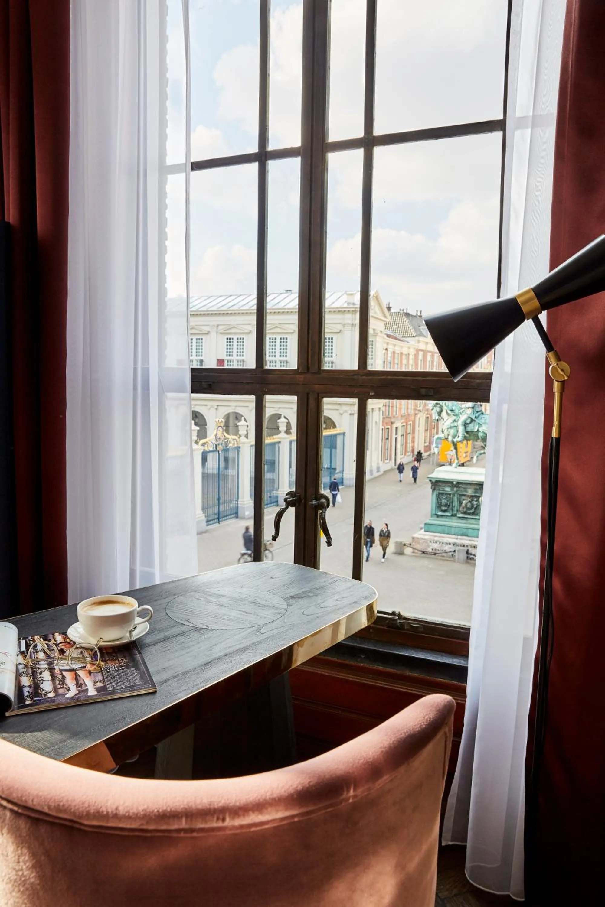 Seating area in Hotel Indigo The Hague - Palace Noordeinde by IHG