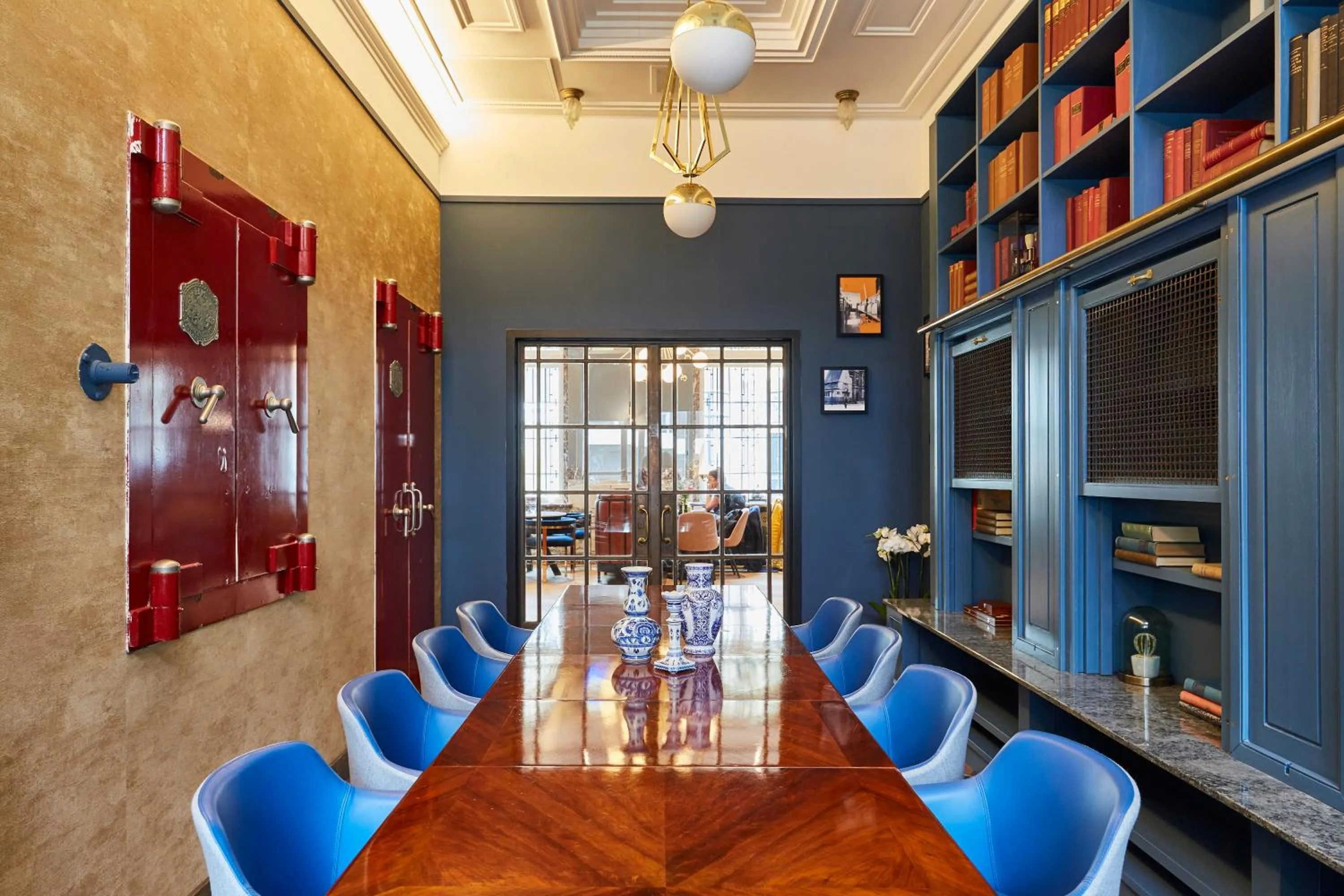 Meeting/conference room in Hotel Indigo The Hague - Palace Noordeinde by IHG