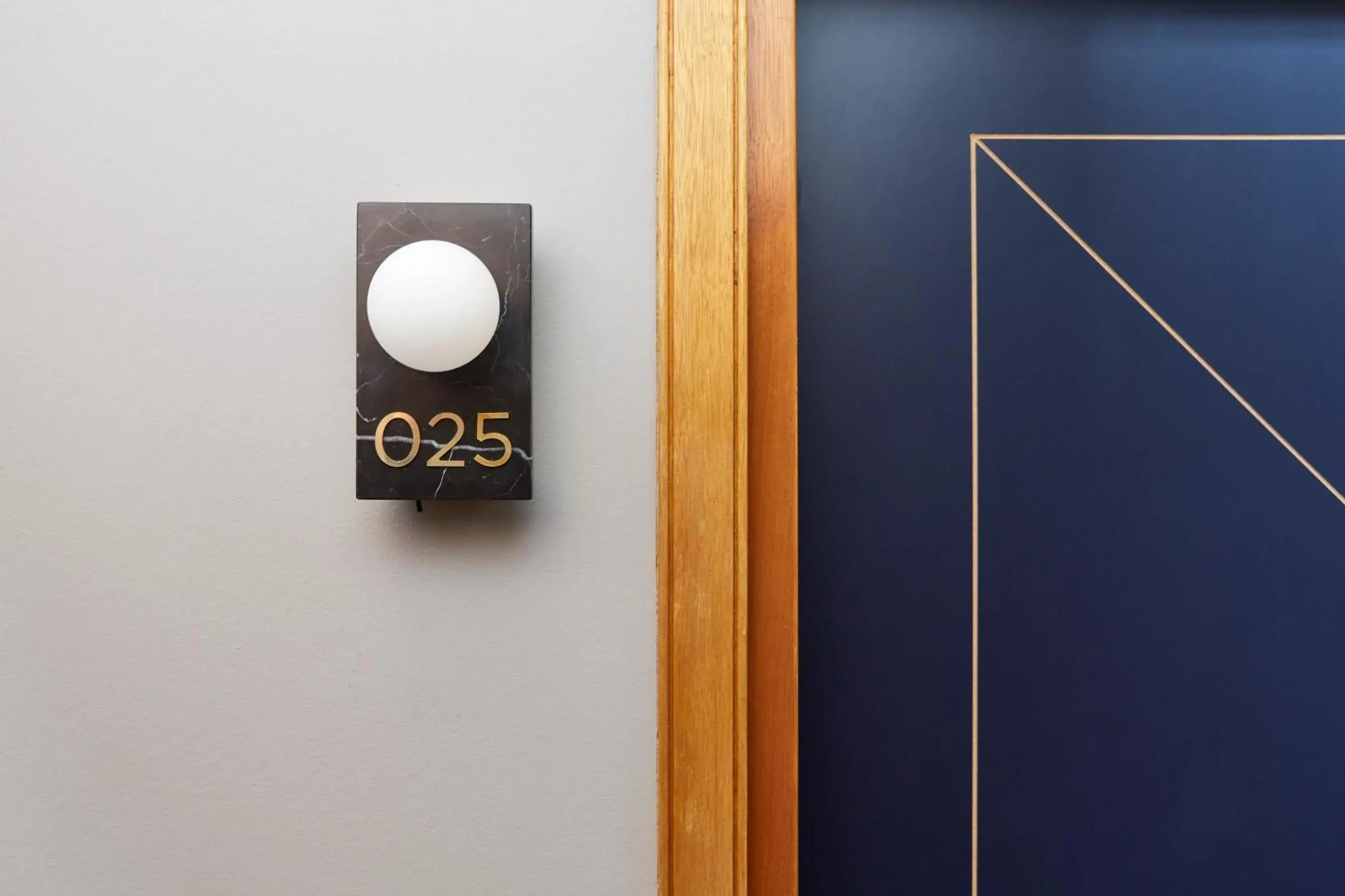 Property building in Hotel Indigo The Hague - Palace Noordeinde by IHG Property building in Hotel Indigo The Hague - Palace Noordeinde by IHG