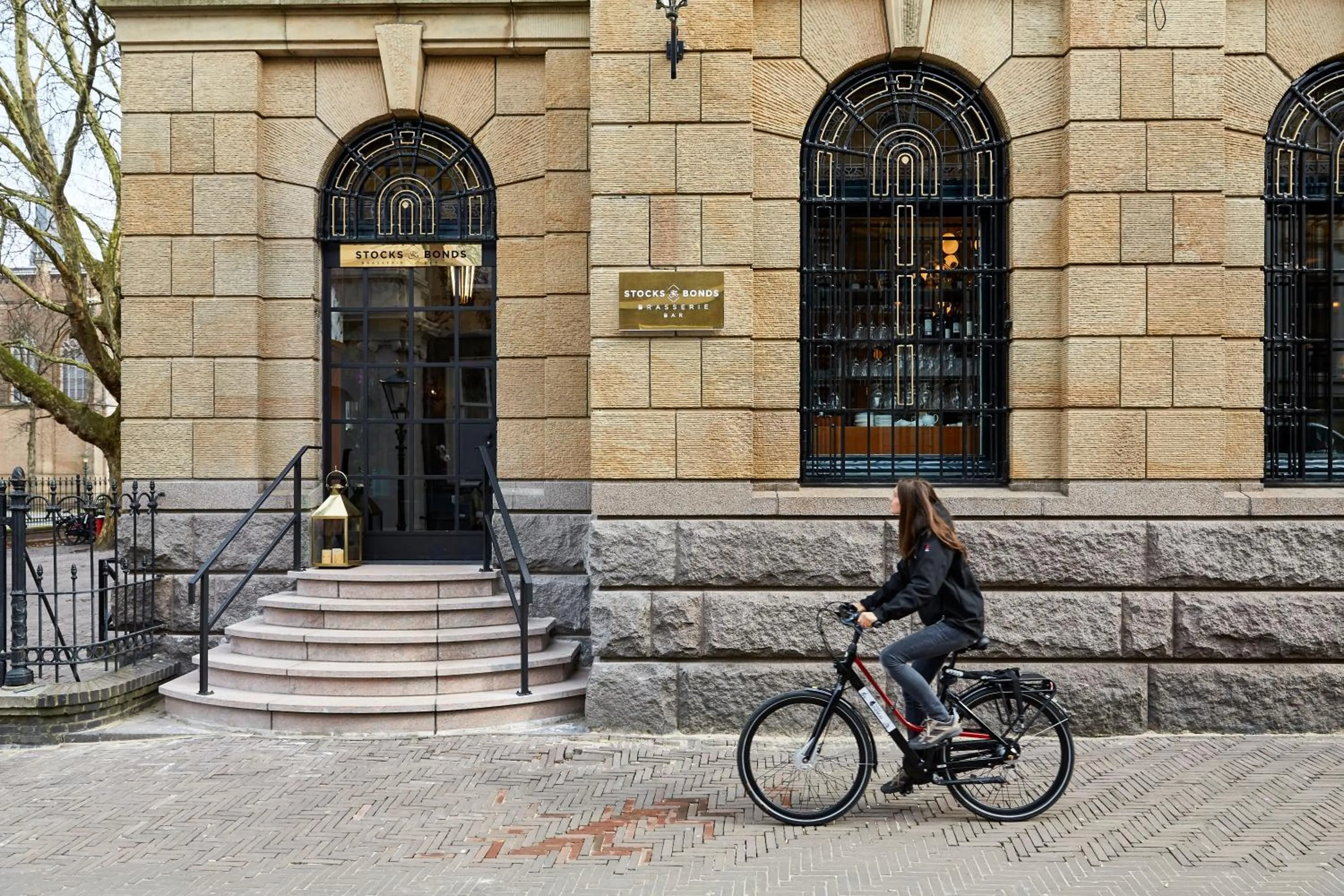 Property building in Hotel Indigo The Hague - Palace Noordeinde by IHG