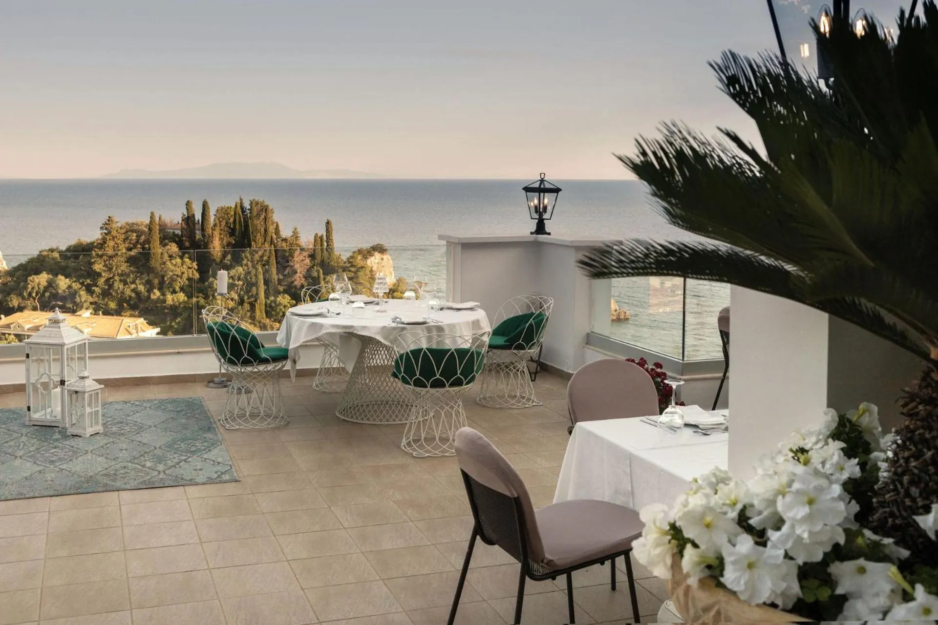 Dining area in Irida Parga